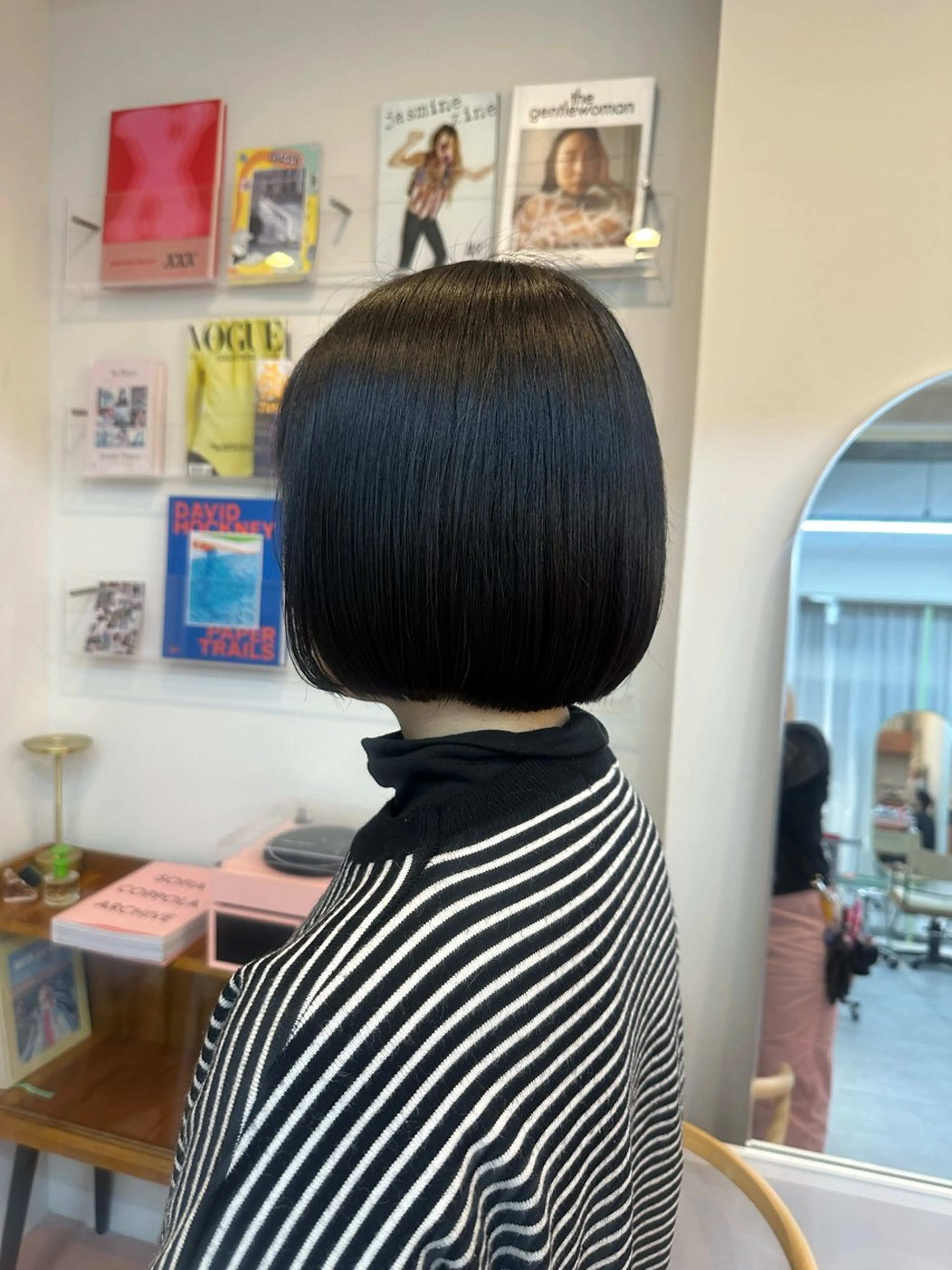 ミディアム 安井 美咲希のヘアスタイル