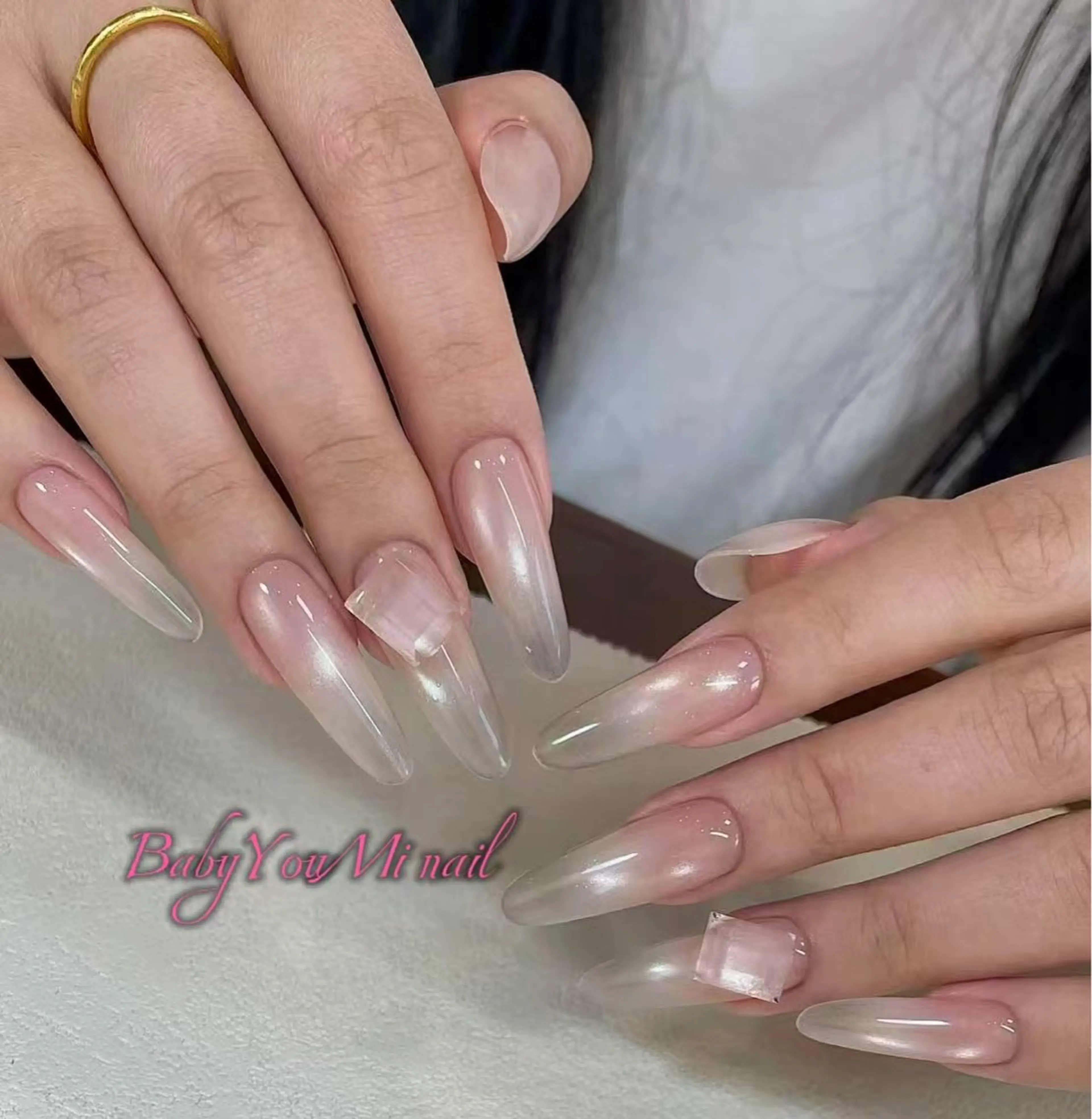 ネイル オーロラネイル フラワーネイル フットネイル フレンチネイル ジェルネイル ハンドネイル BabyYouMi nailのネイルデザイン