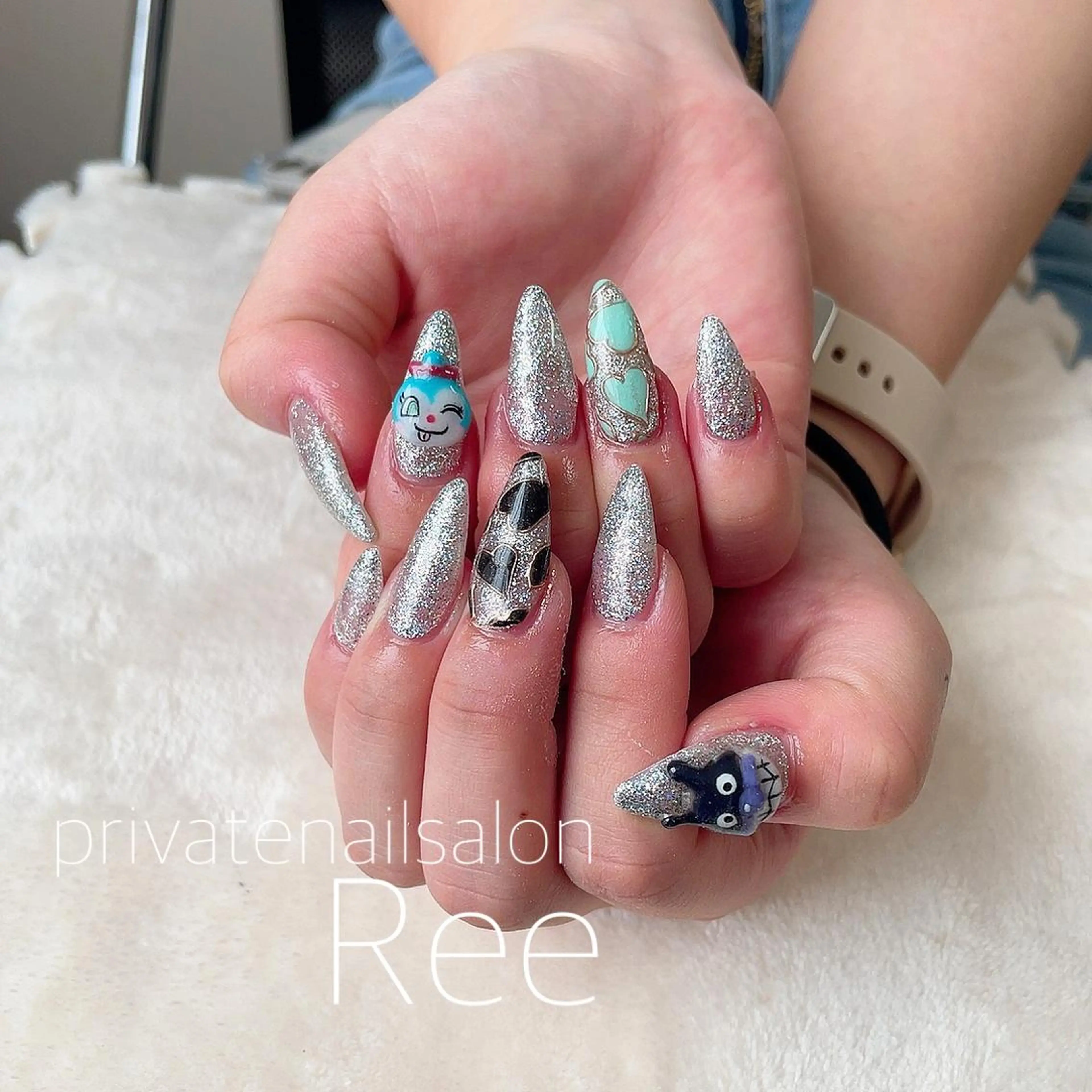 ネイル 知花 梨花のネイルデザイン