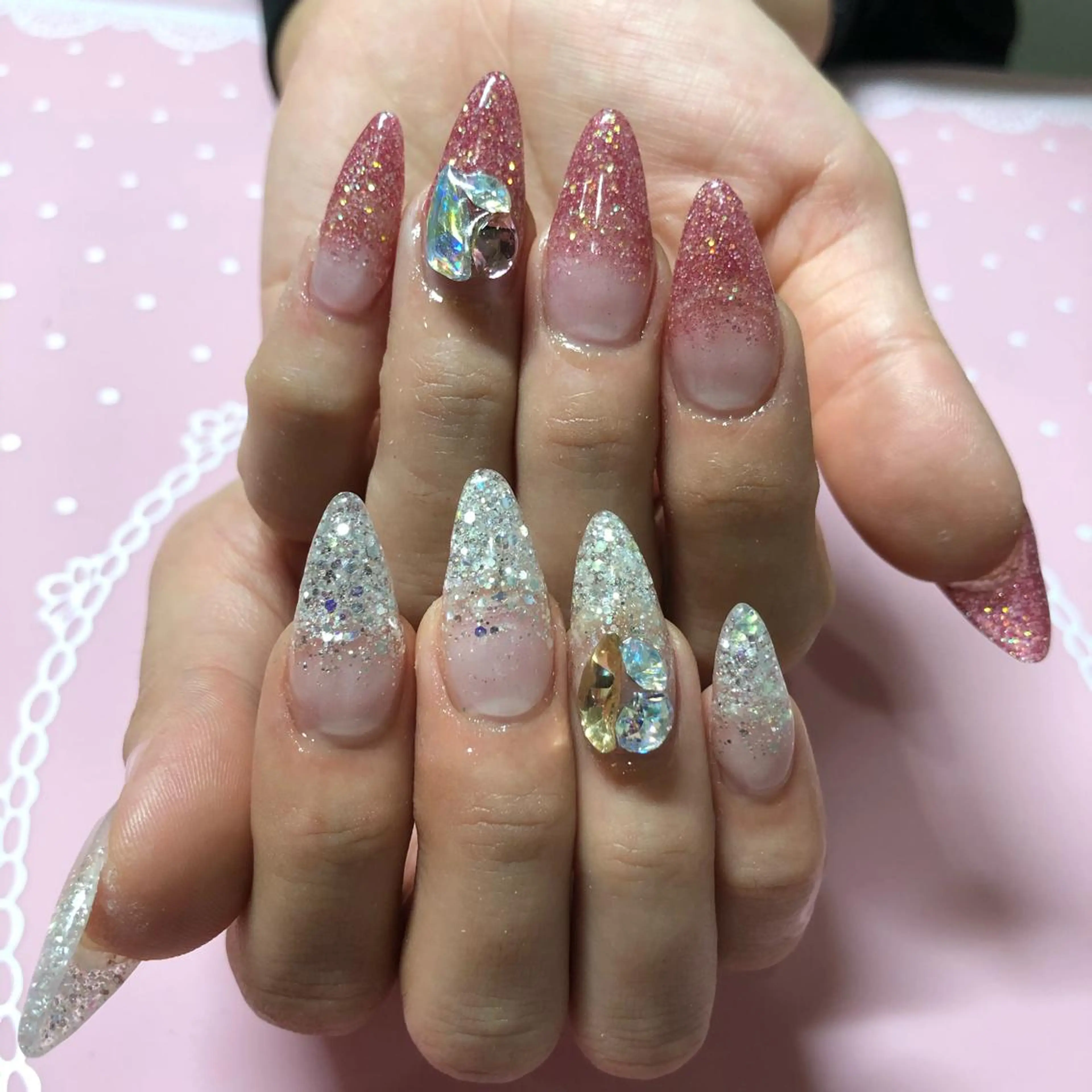 ミディアム ネイル ハンドネイル 《LB》ラブリエ Nail&eyeのマツエク・マツパデザイン