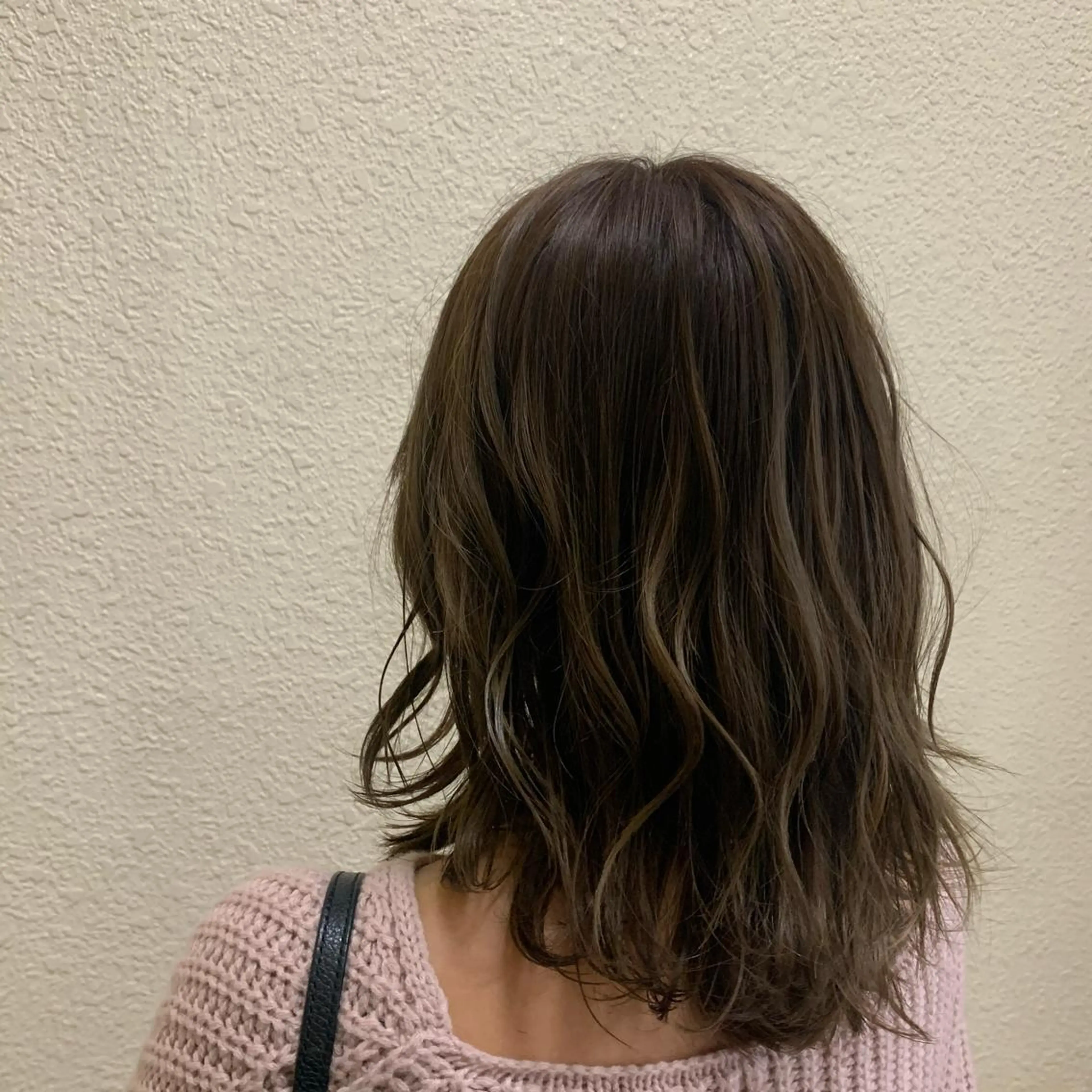 ミディアム カラー JUNYA 海外ガールヘアのヘアスタイル