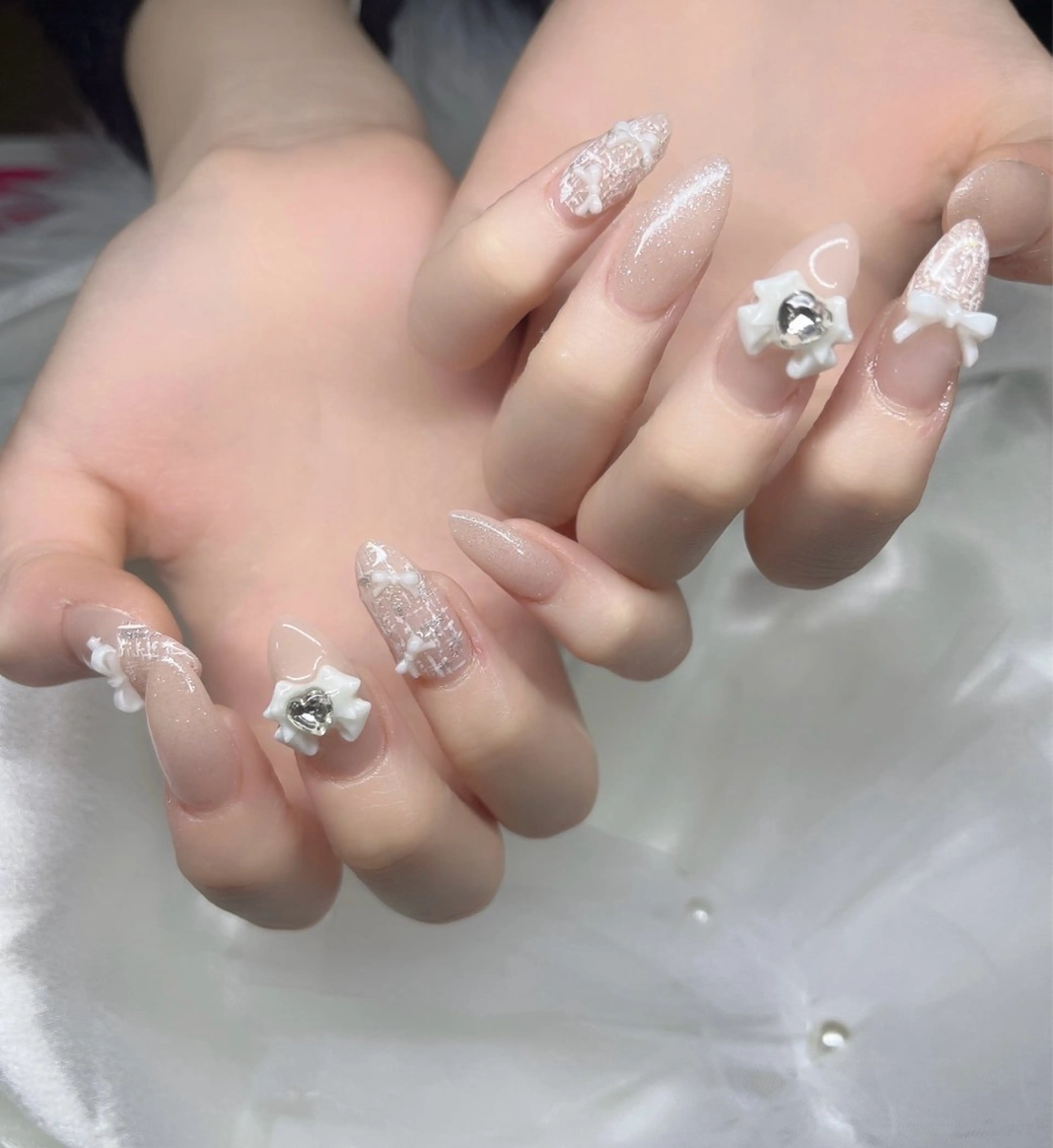 ネイル ハンドネイル YOLO NAILのネイルデザイン