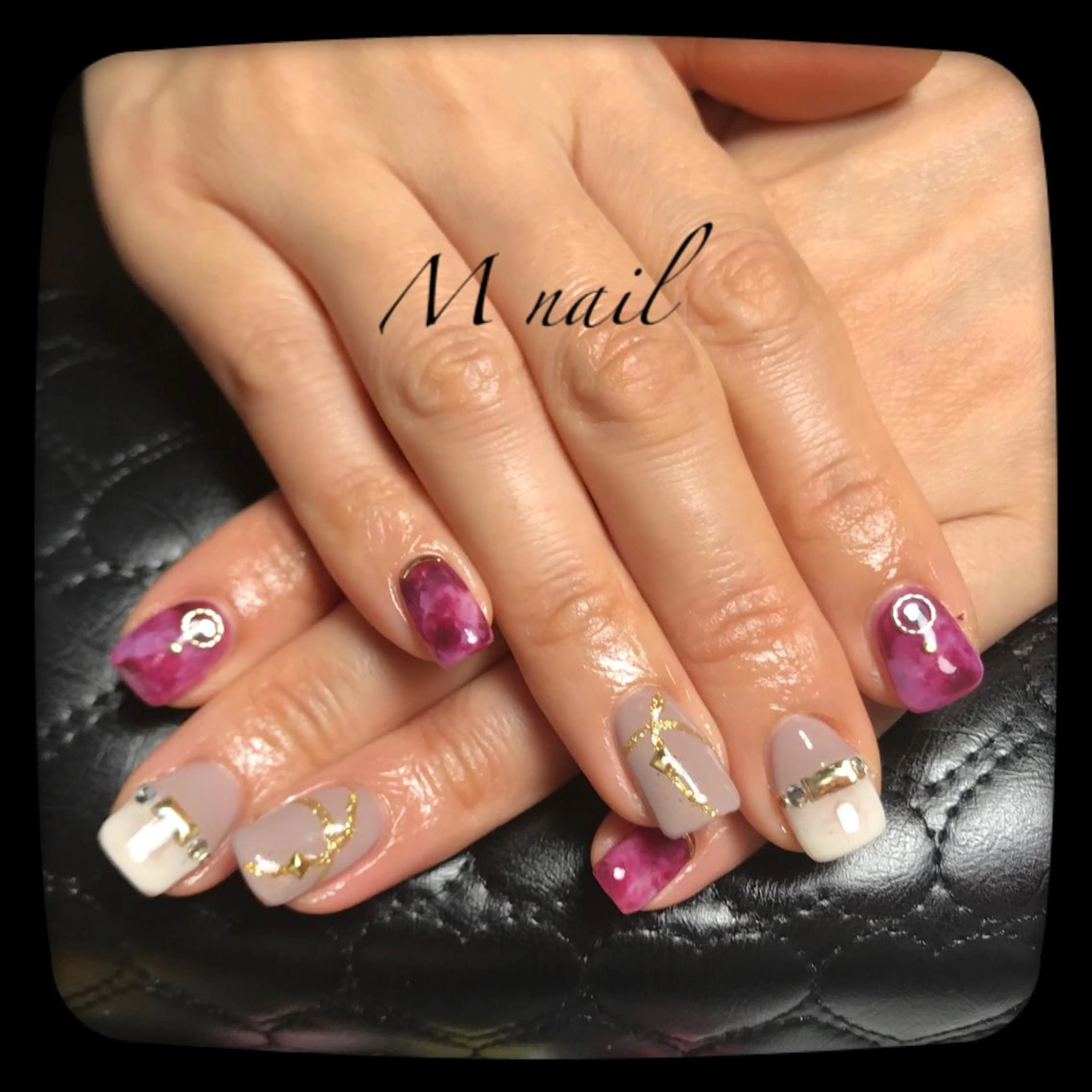 ネイル アートネイル べっ甲ネイル 赤色 M nail 市原市ちはら台のネイルデザイン