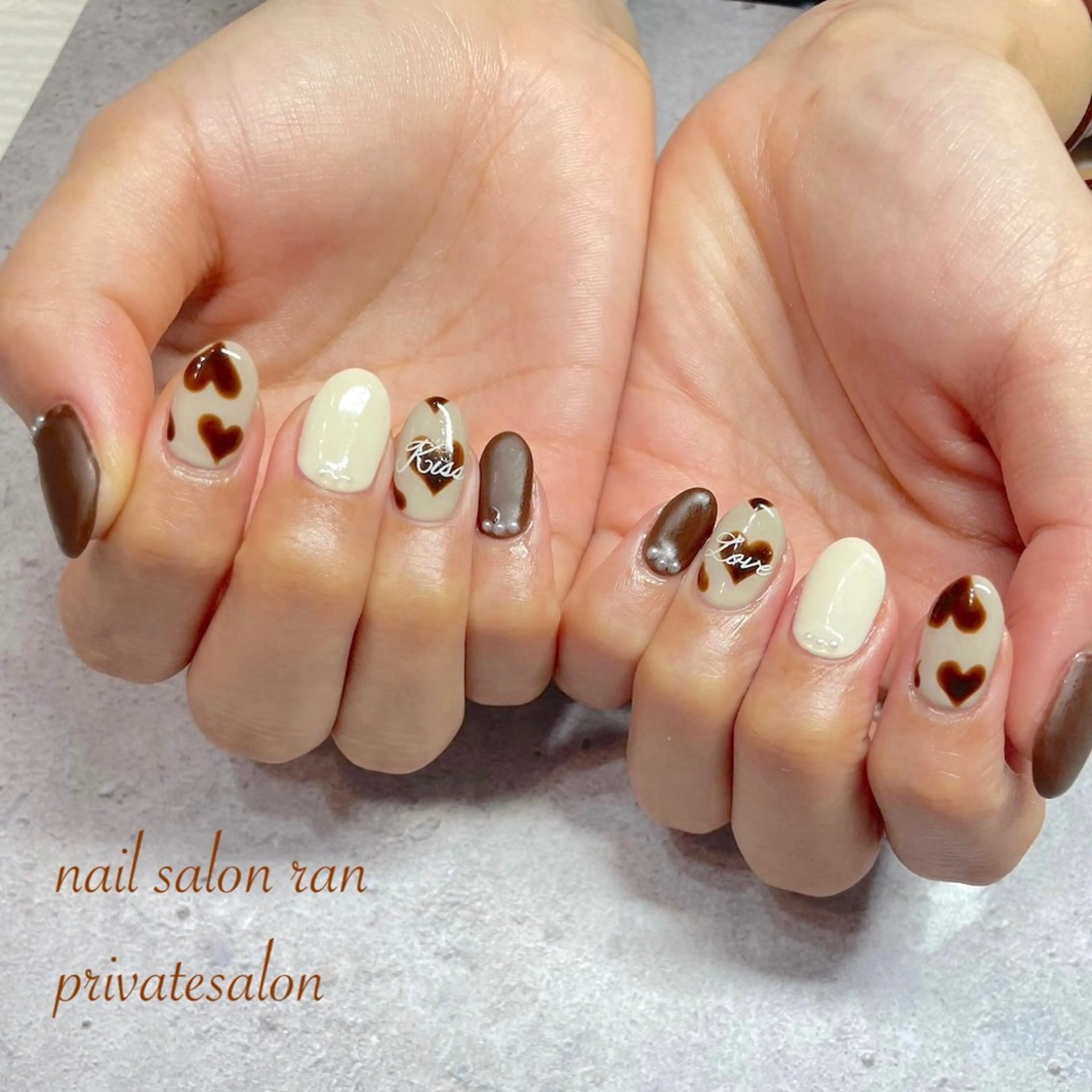 ネイル ブラウン マットネイル バレンタイン ハンドネイル ハンドケア nailsalon ranのネイルデザイン