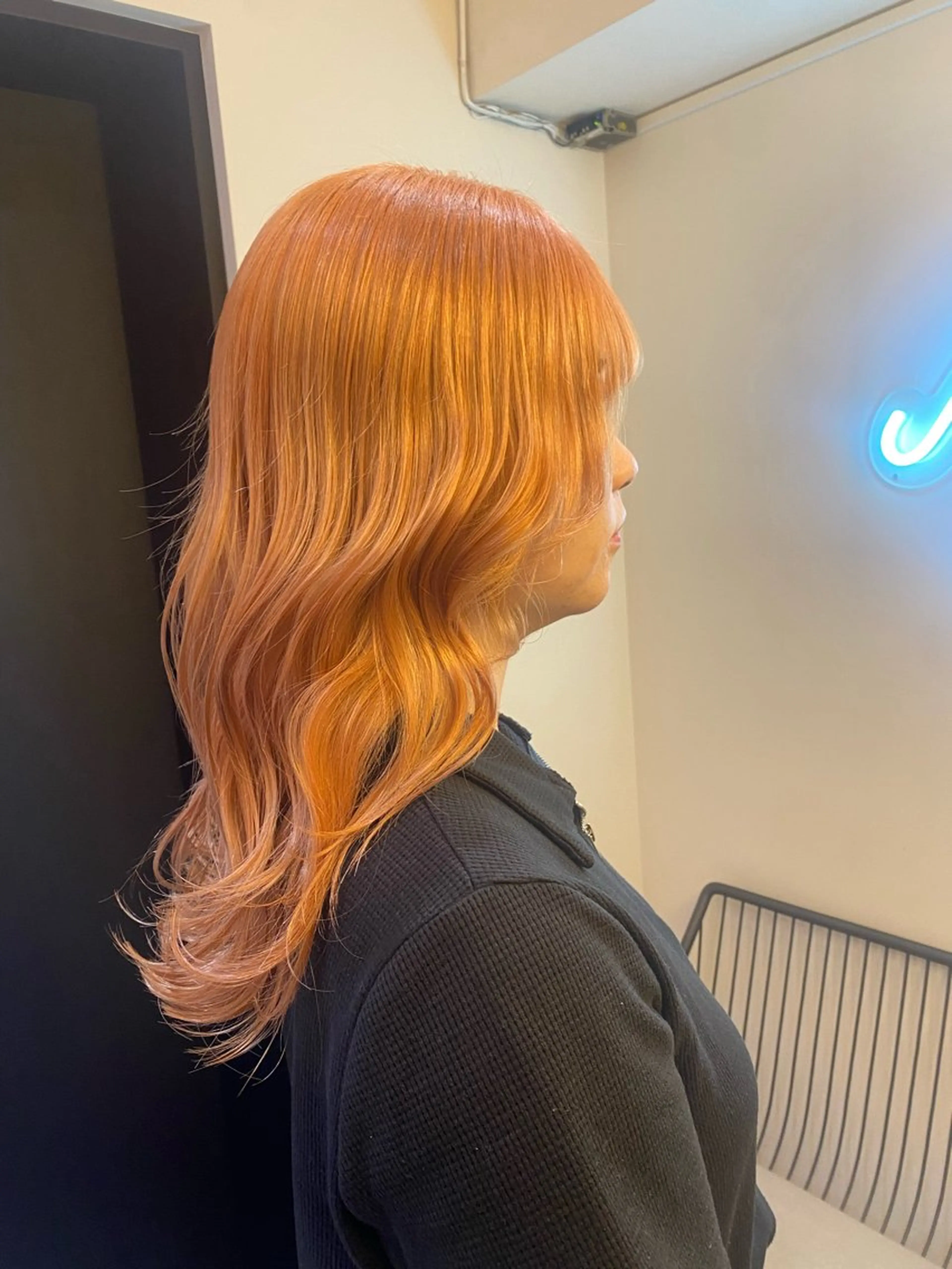 ミディアム カラー ヘアカラー ハイトーンカラー 🦋yuri🦋のヘアスタイル