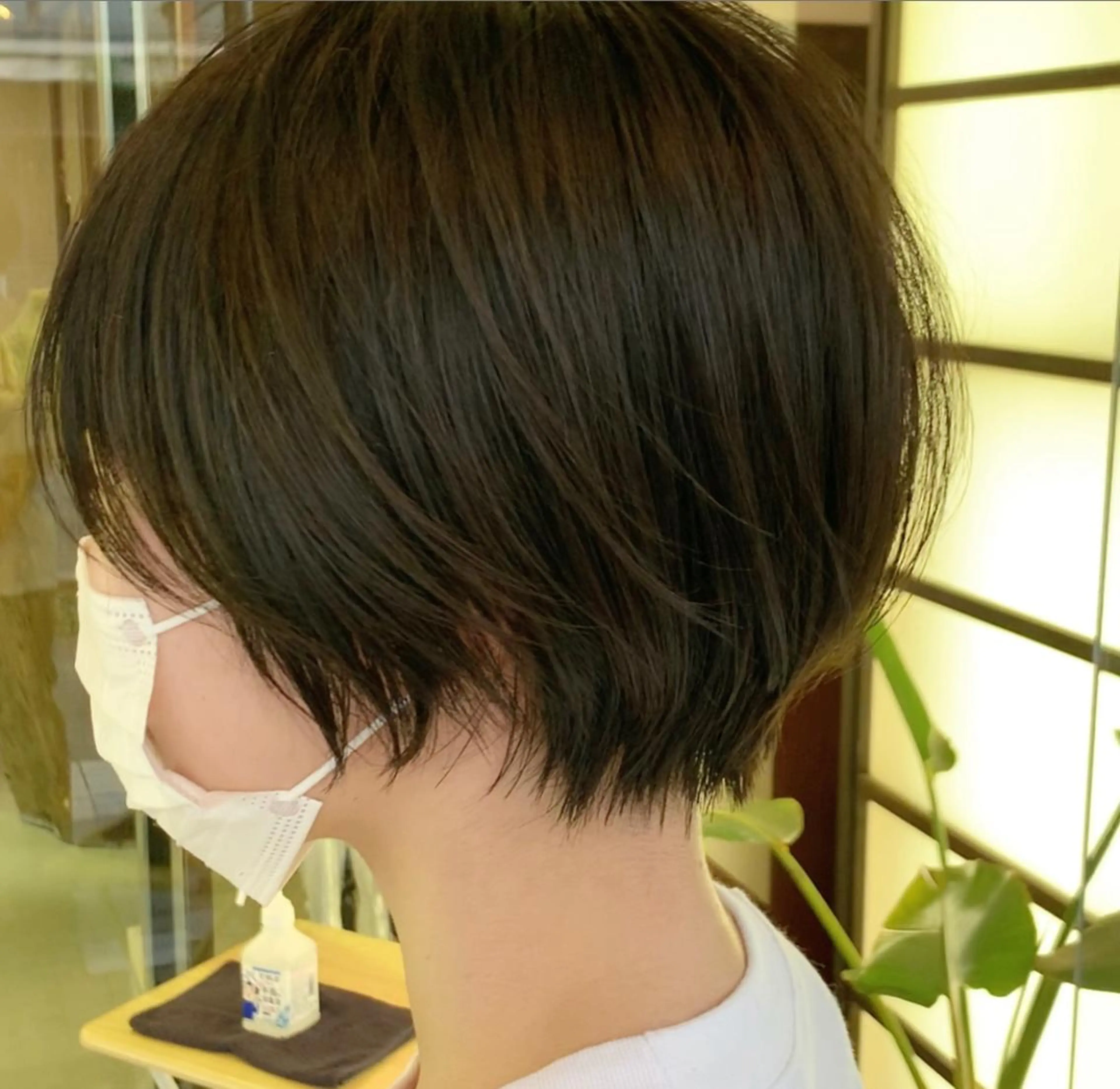 ショート ハイライト レイヤーカット ショートヘア 小顔カット カット circus by KENJE 町田店のヘアスタイル