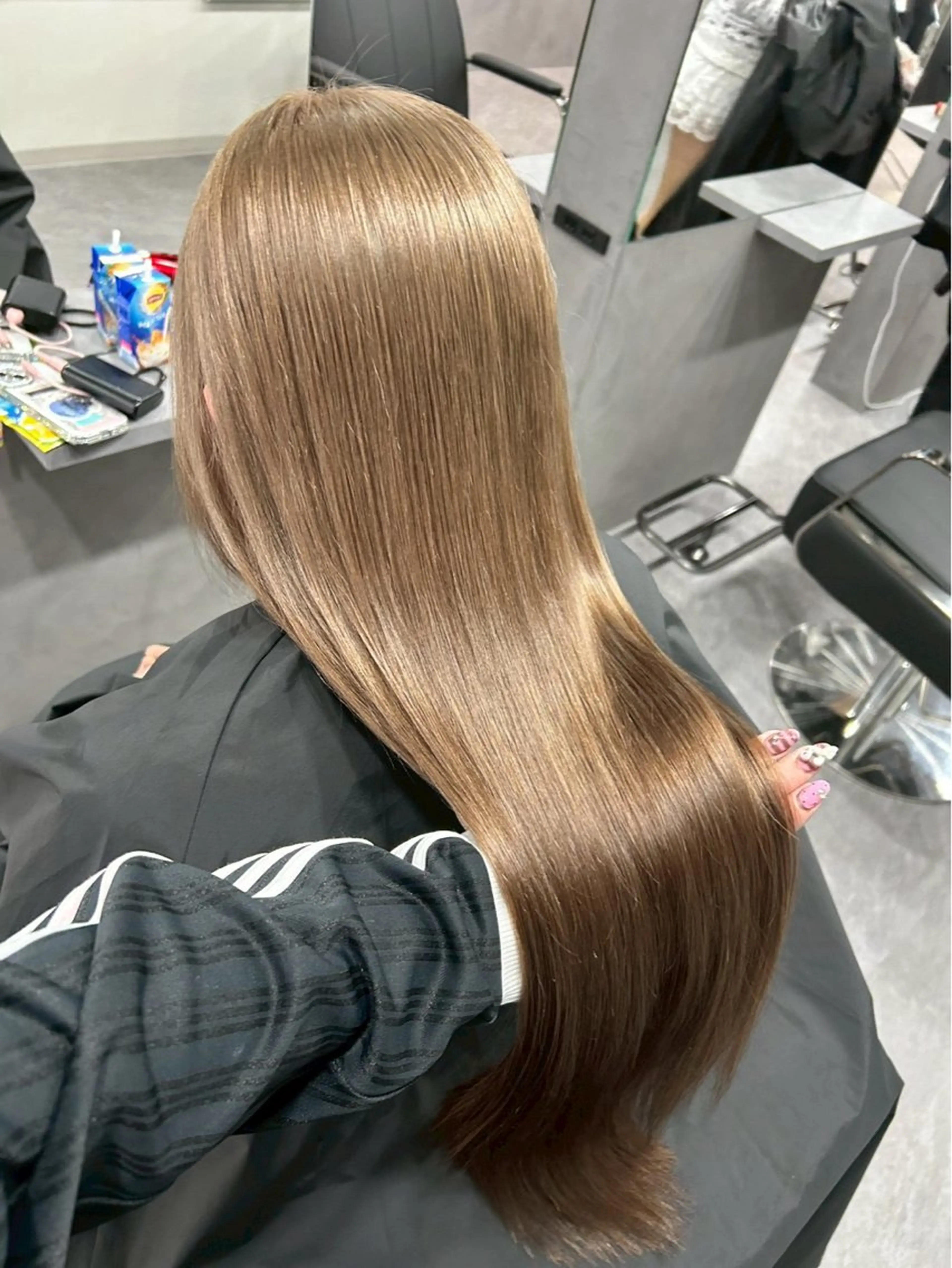 カラー 【🦋ハイトーンリタ ッチ🦋】ENAのヘアスタイル