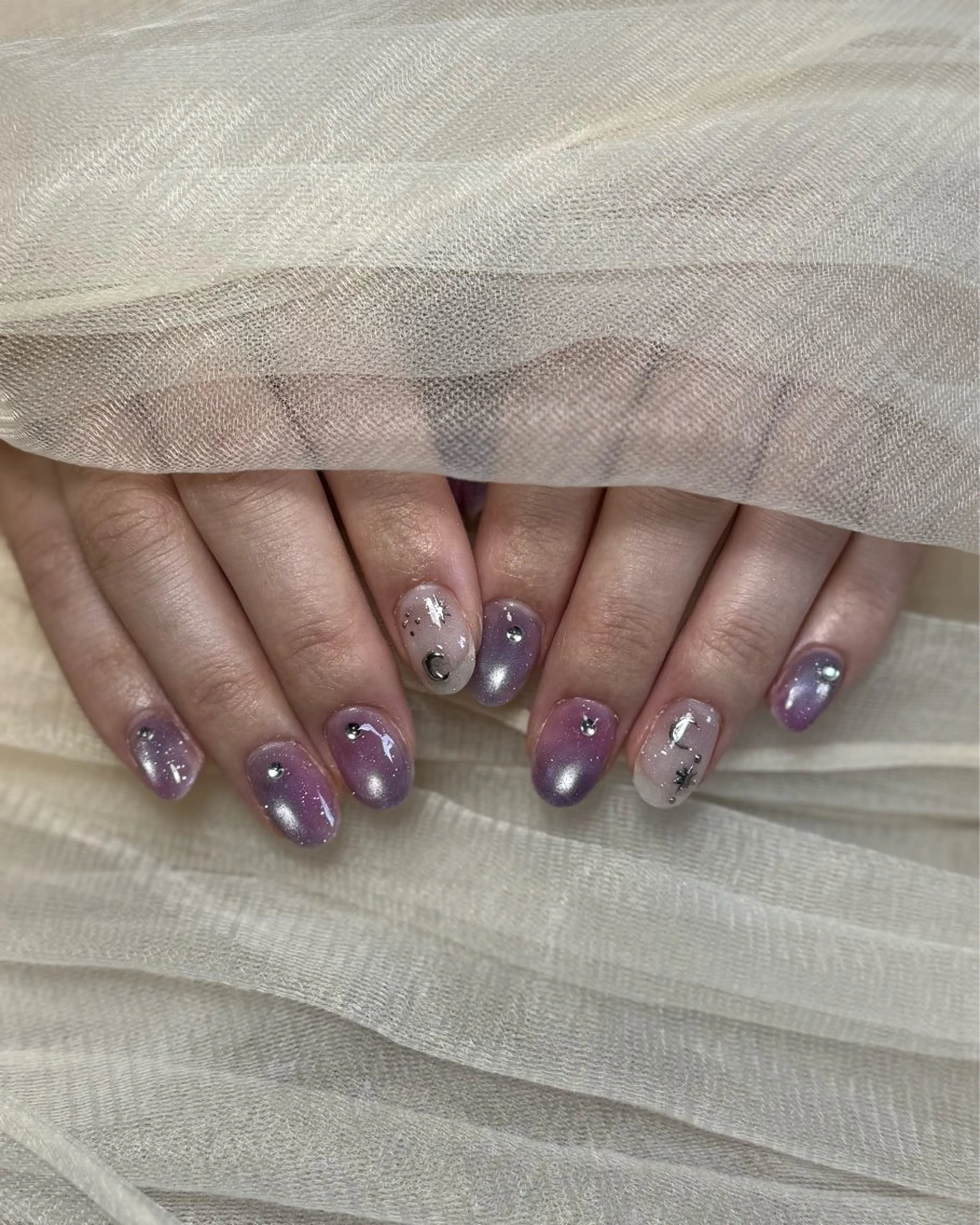 ネイル グラデーション マグネットネイル ハンドネイル via nailのネイルデザイン