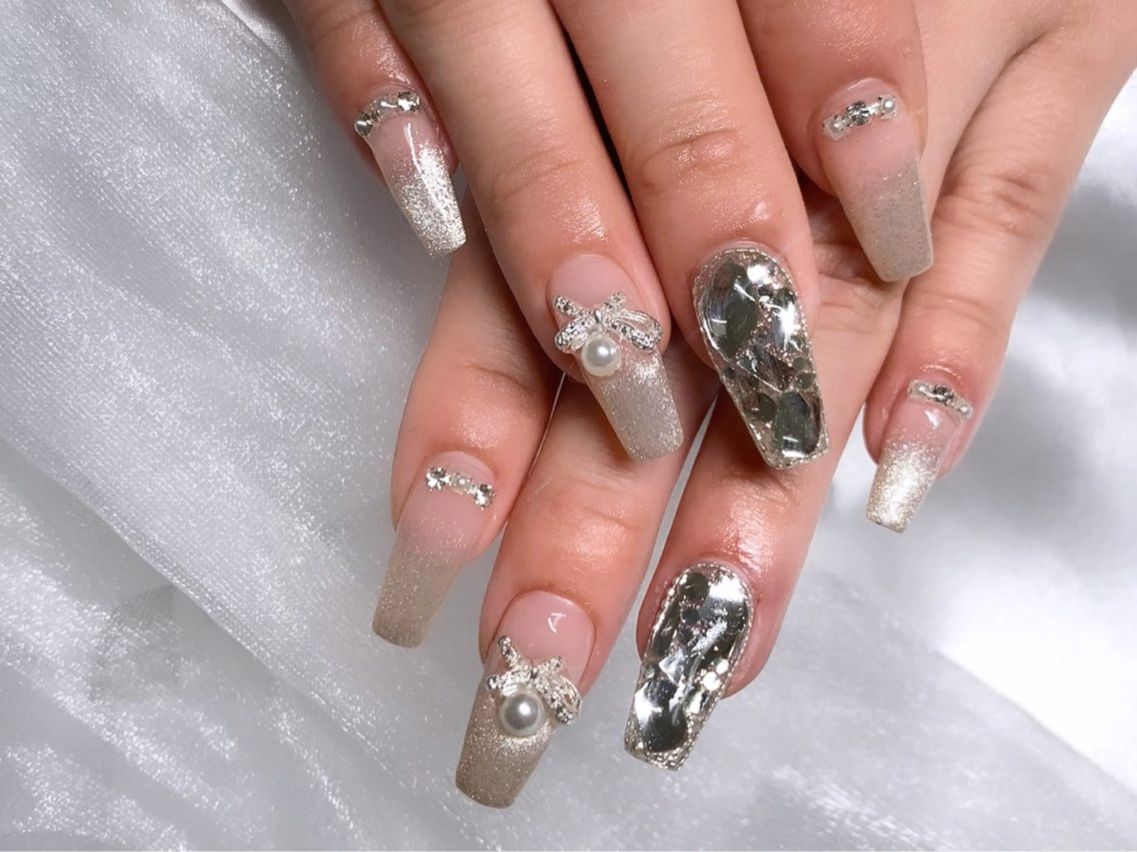 ネイル Roi〈ロワ〉 Yume🎀のネイルデザイン