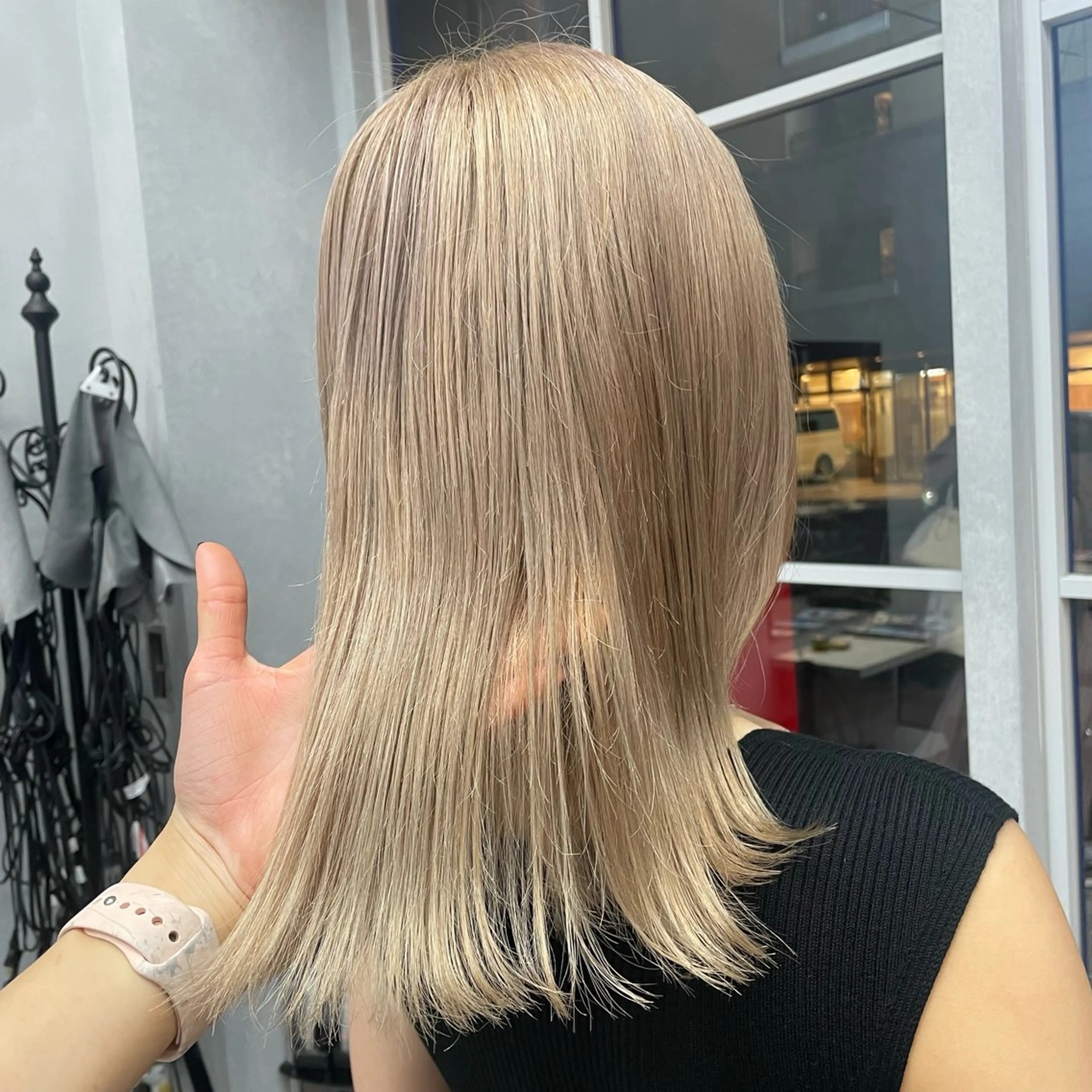 セミロング カット ヘアカラー 🫧艶髪/ブリーチ 🐳honami🫧のヘアスタイル