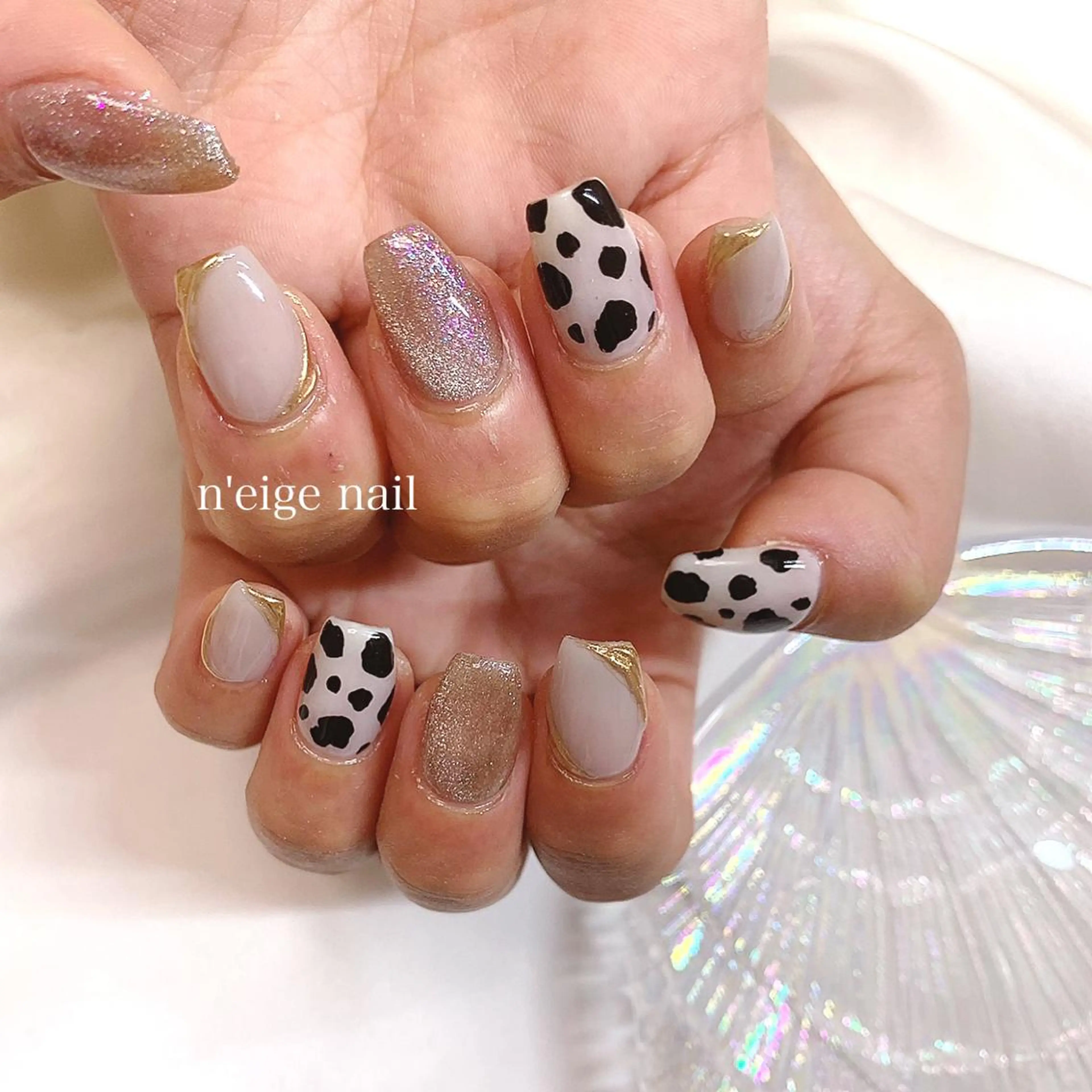 ネイル キラキラネイル 韓国ネイル ラメ(グリッター) ニュアンスネイル 冬ネイル n'eige nail所属・大谷 綾香のネイルデザイン