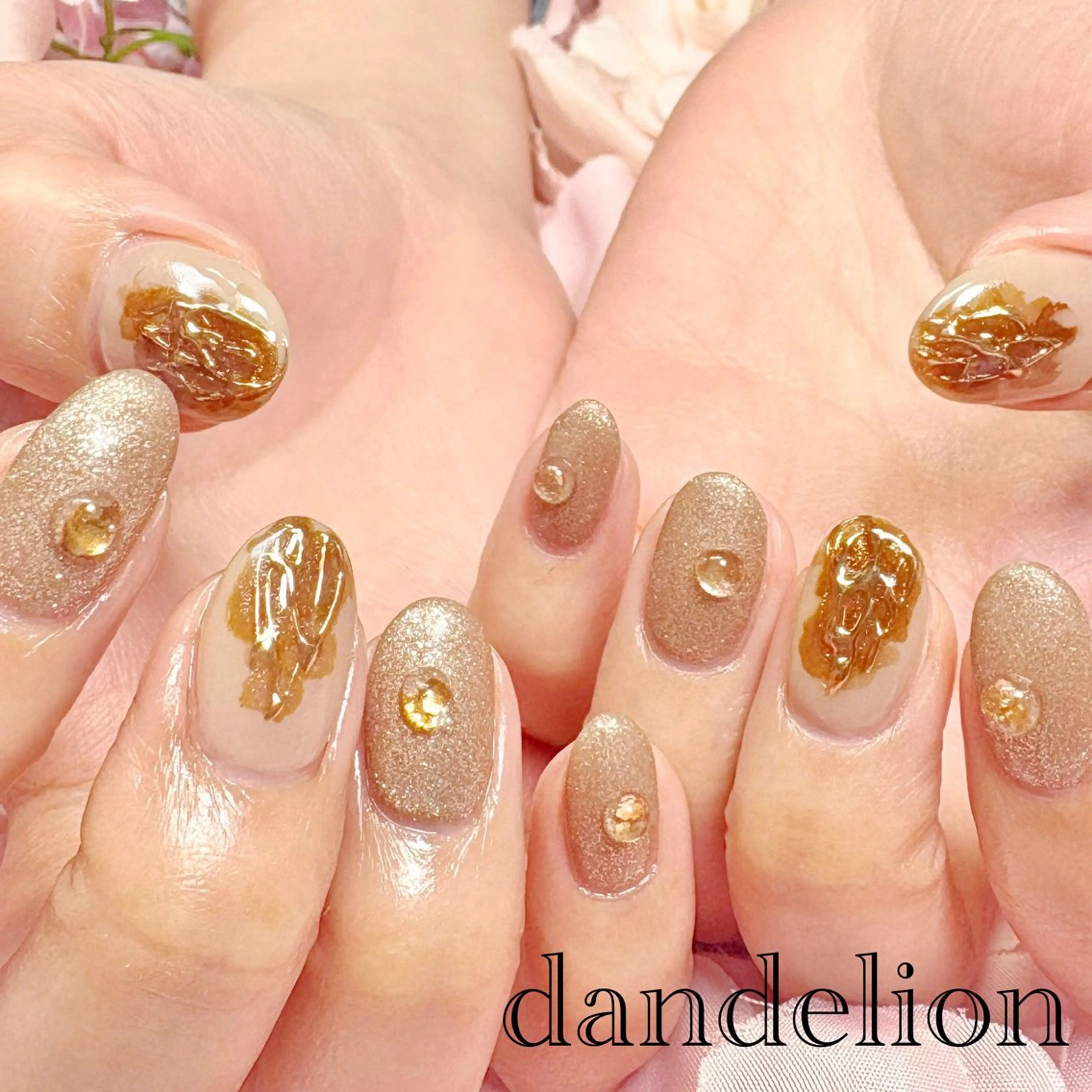 ネイル ハンドネイル ハンドケア dandelion ダンデライオンのネイルデザイン