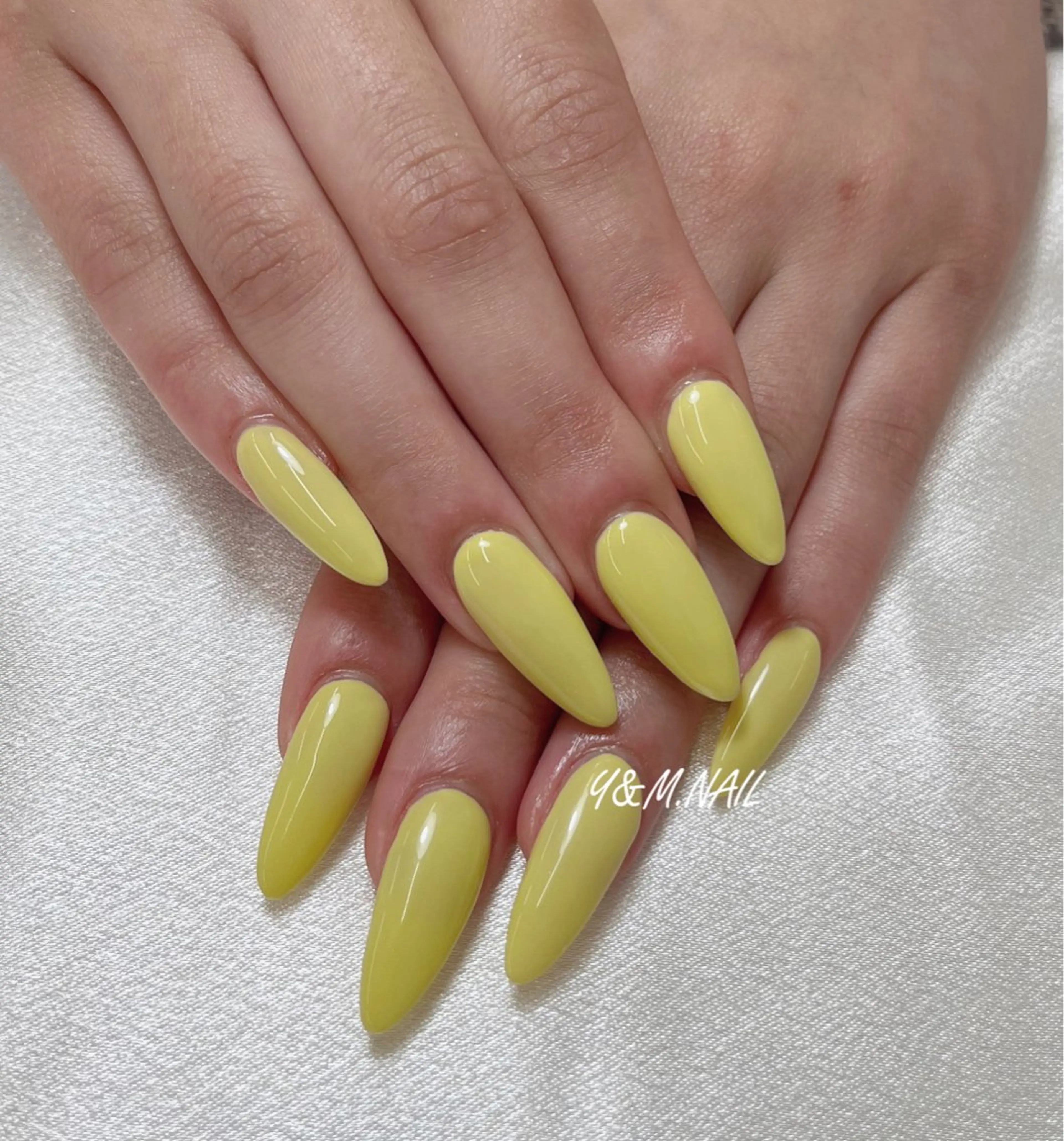 ネイル Ui_Amor (パラジェル)のネイルデザイン