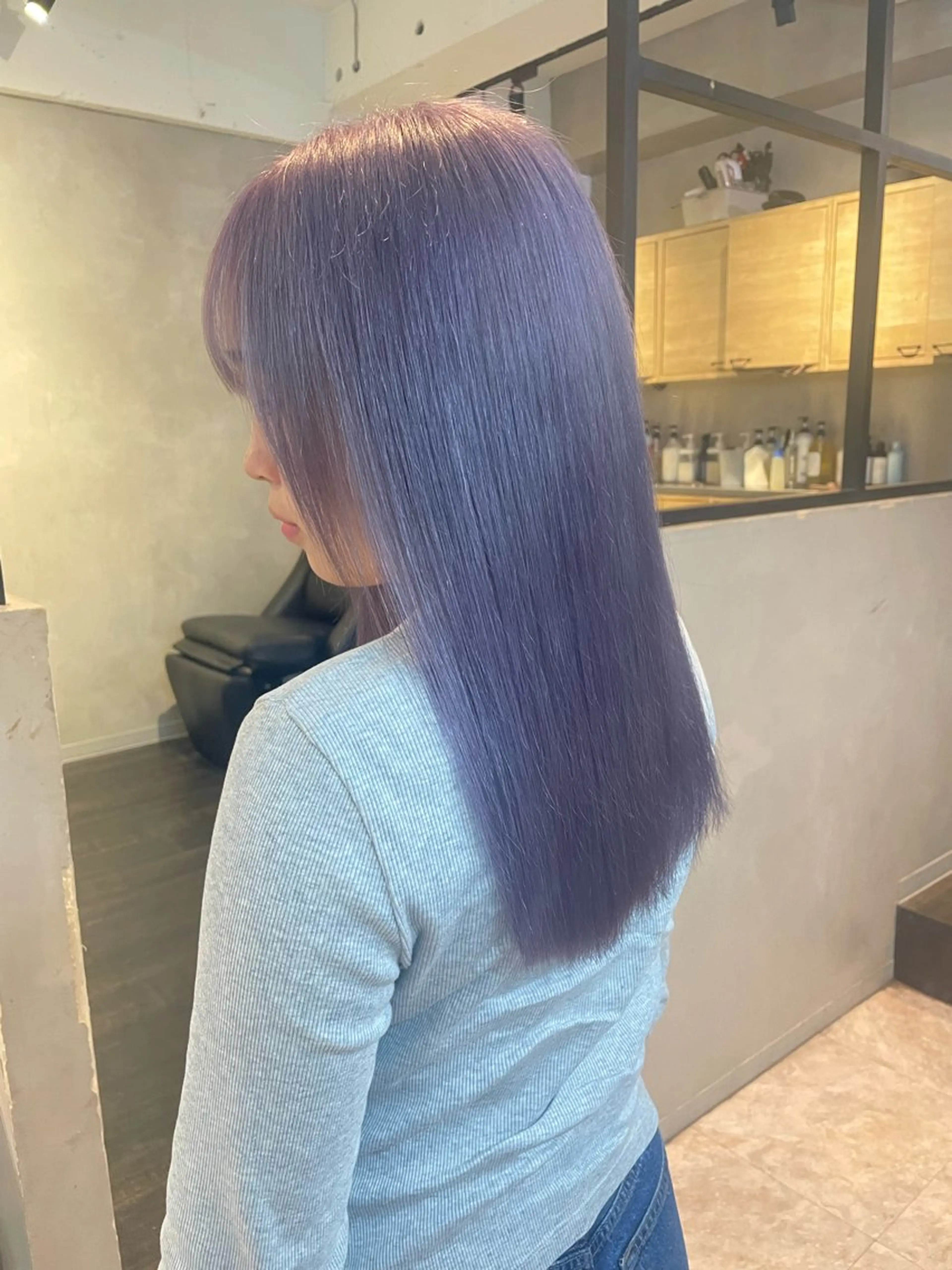 セミロング カラー ラベンダーカラー カット ヘアカラー トリートメント hisano / ハイトーン・透明感のヘアスタイル