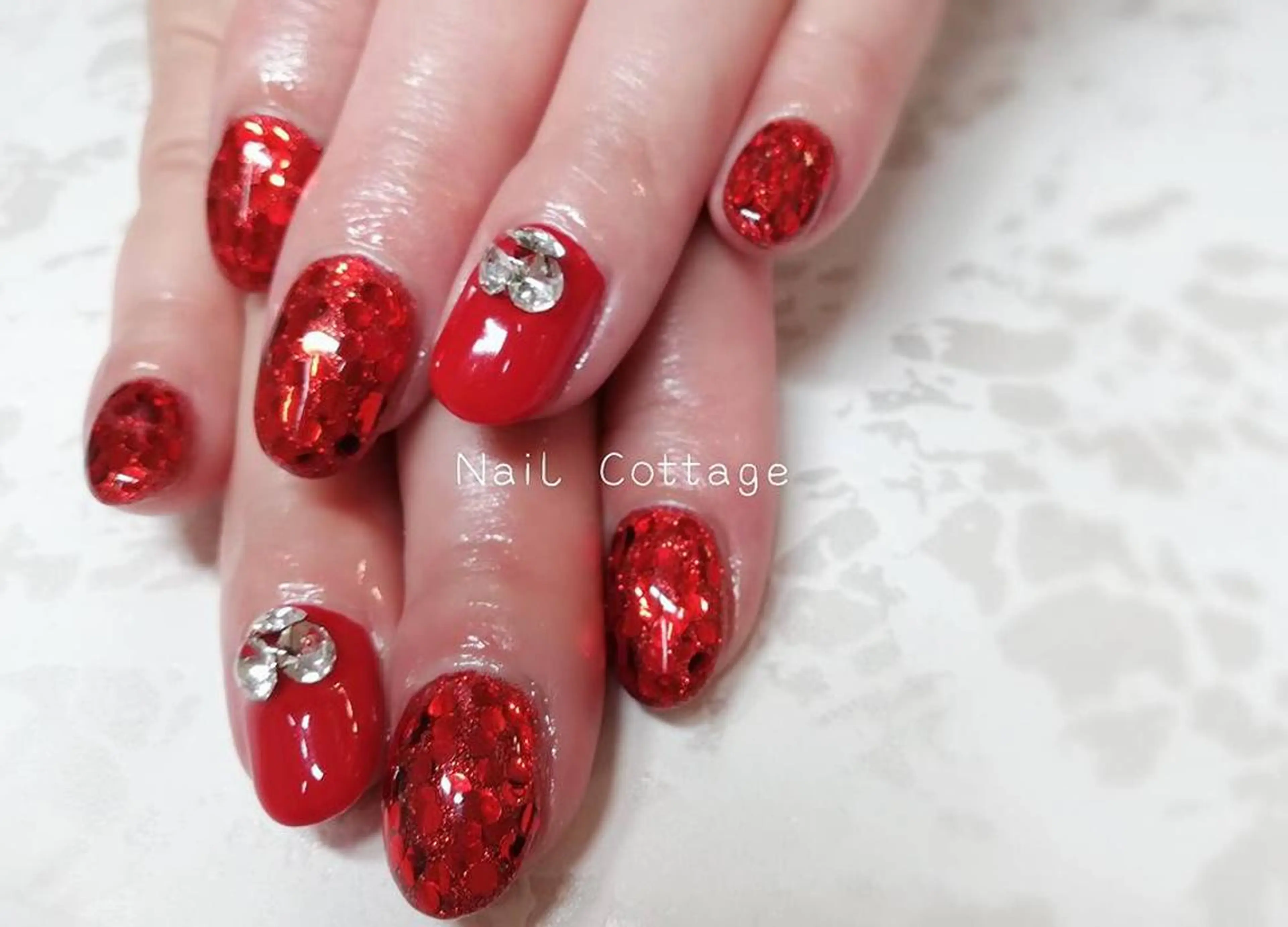 ネイル アートネイル ハート キラキラネイル 韓国ネイル ラメ(グリッター) ハンドネイル Nail cottageのネイルデザイン