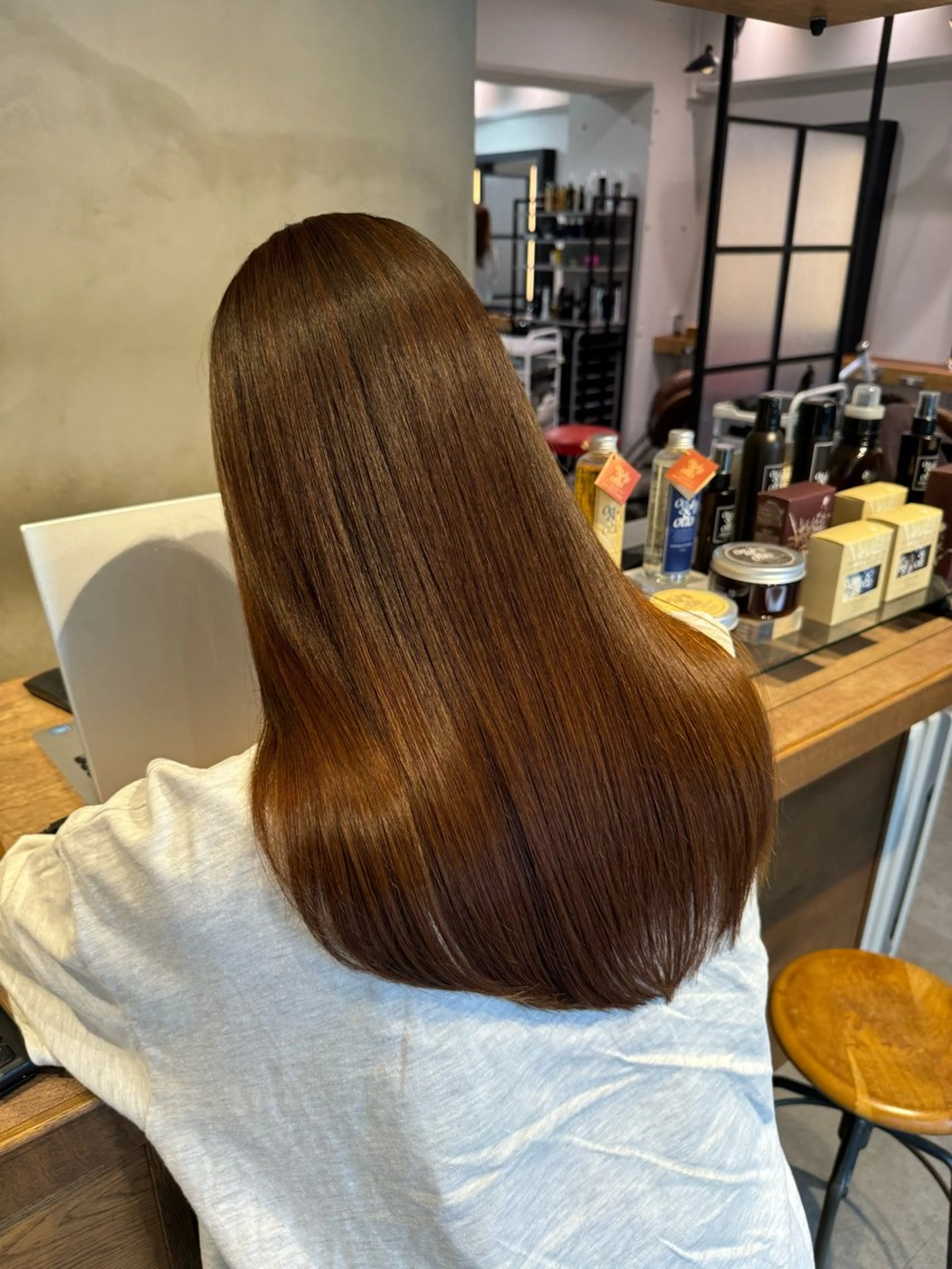 ロング カット 縮毛矯正 トリートメント ［パサつき改善］＊ 髪質改善ケアサロン＊のヘアスタイル