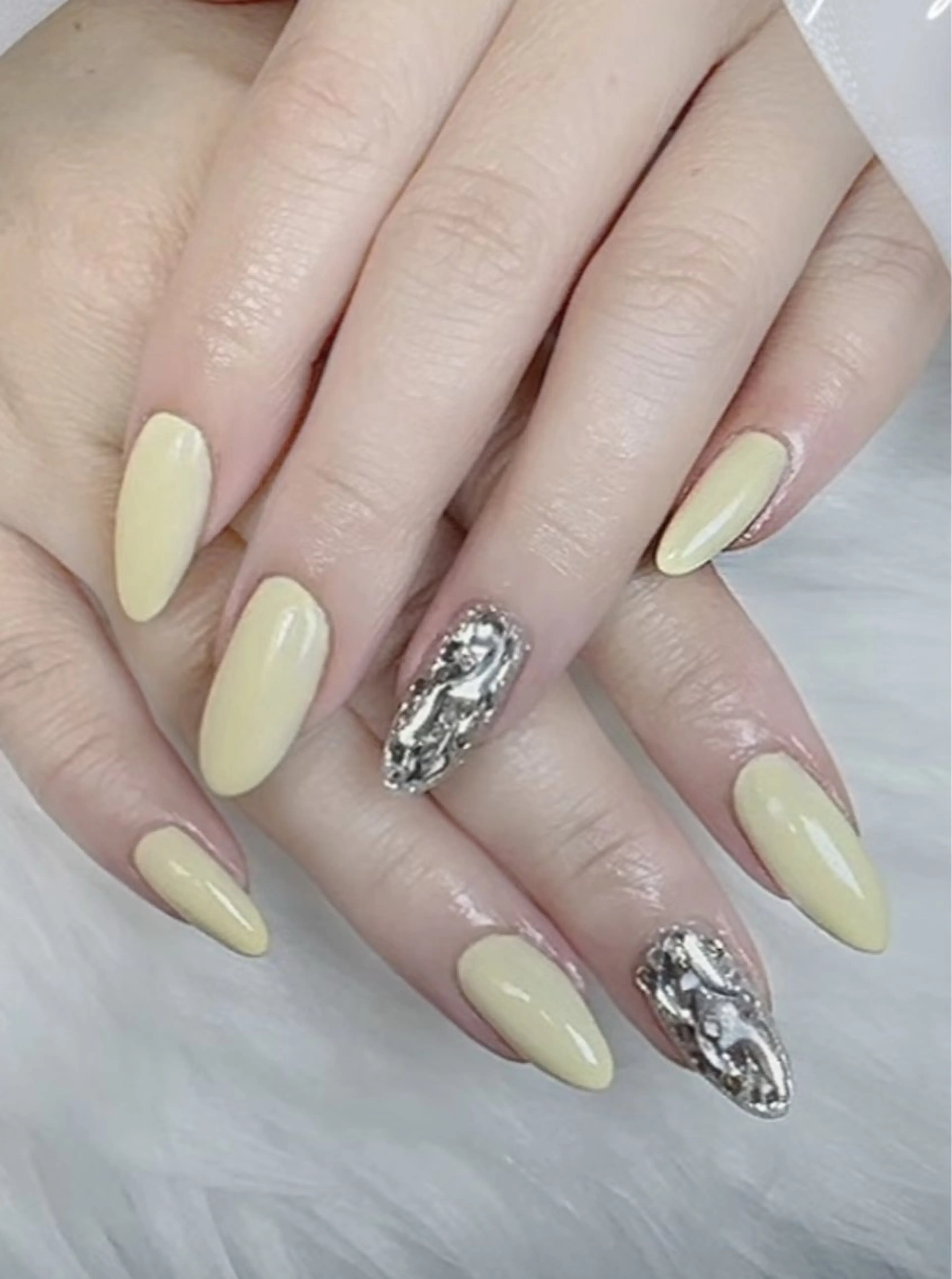 💅ワンカラー/ラメ/ラメグラ➕埋め尽くし2本🎀(新規ソフトジエルオフ無料ケア込み )🎀の写真