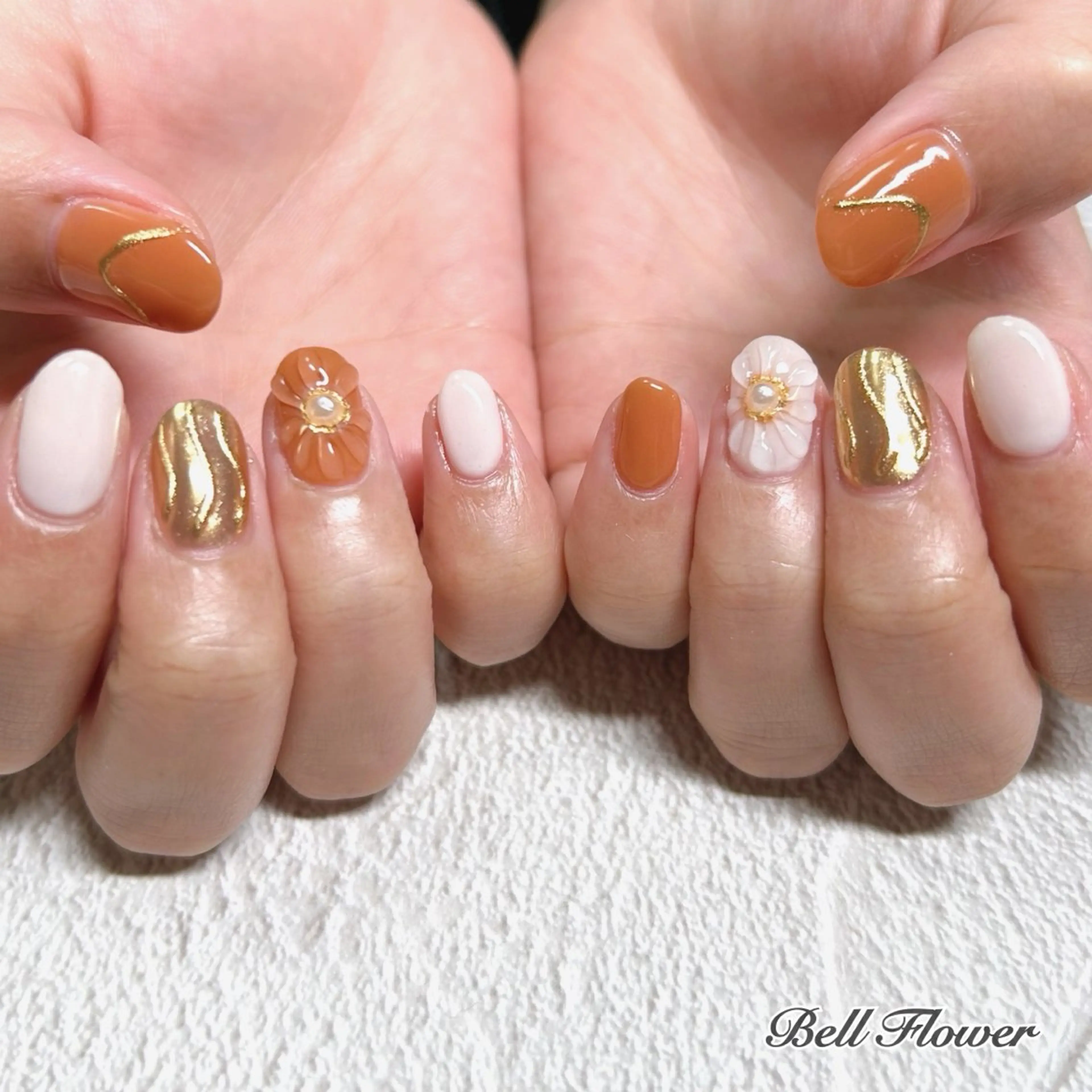 ネイル ハンドネイル Bell Flowerのネイルデザイン