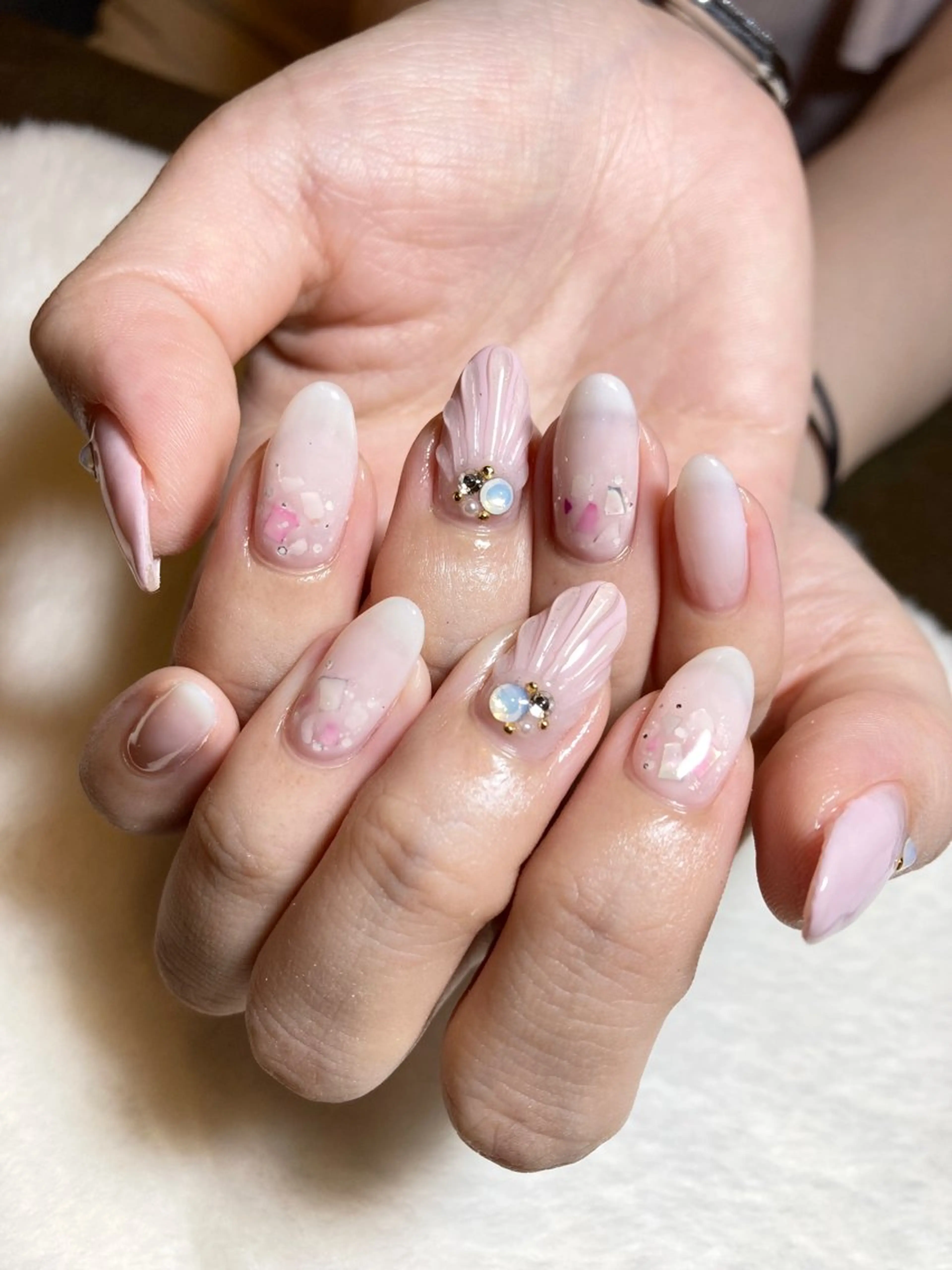 ネイル Relaxation Boutique LICO　井土ヶ谷店所属・Lico 愛のネイルデザイン