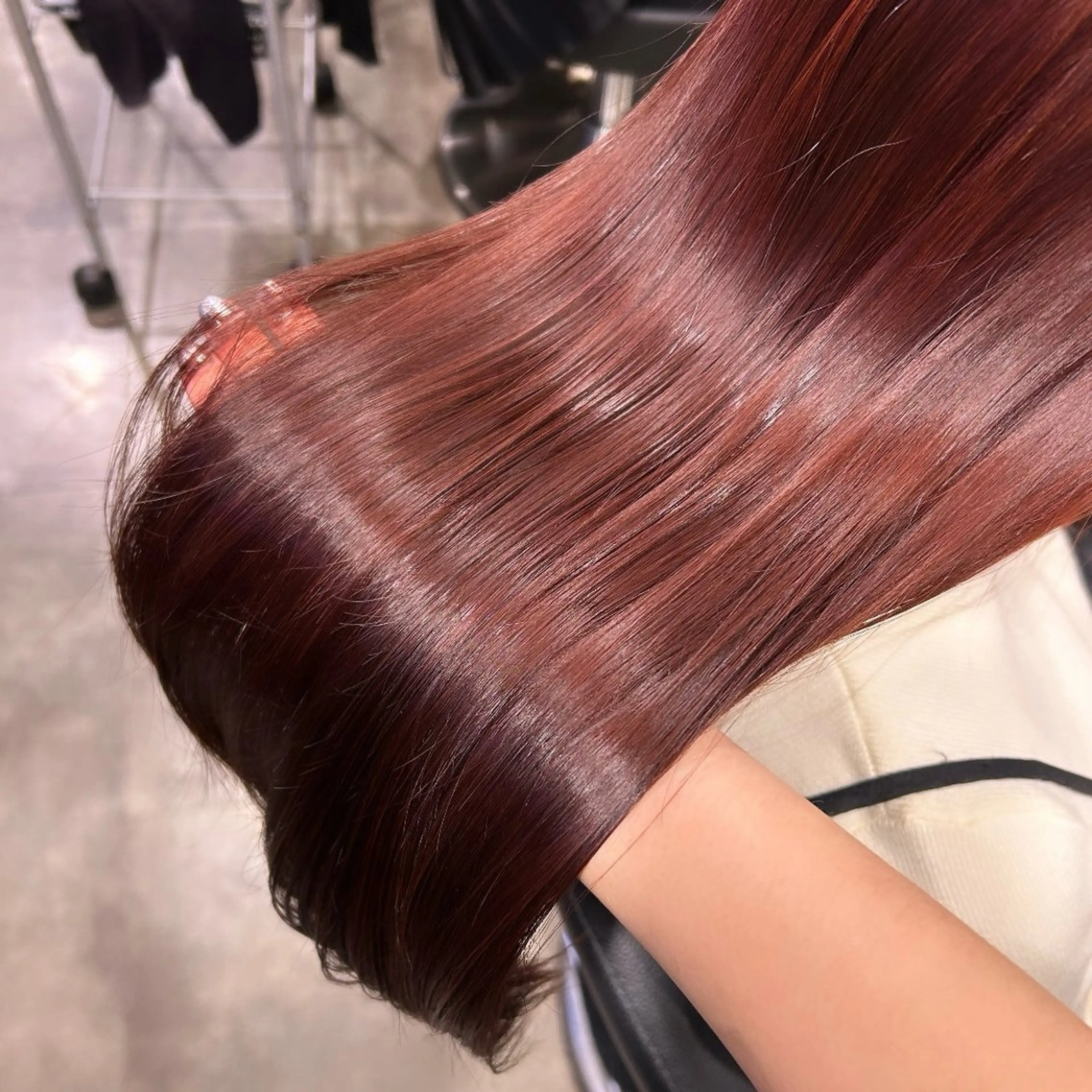 ミディアム IS所属・横浜美容室/透明感 カラー/レイヤーのヘアスタイル