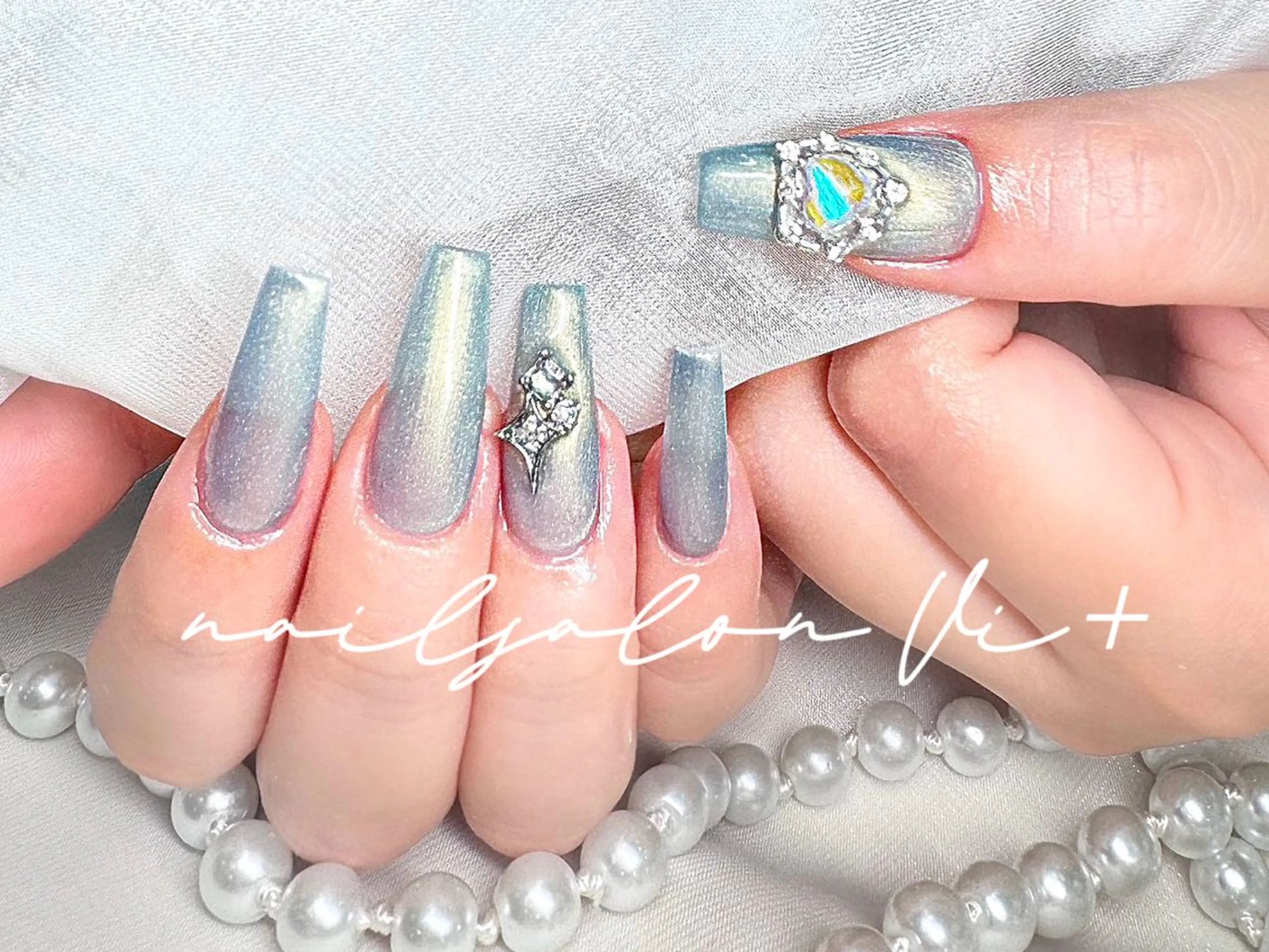 ネイル ✨Nailsalon Vi+✨のネイルデザイン