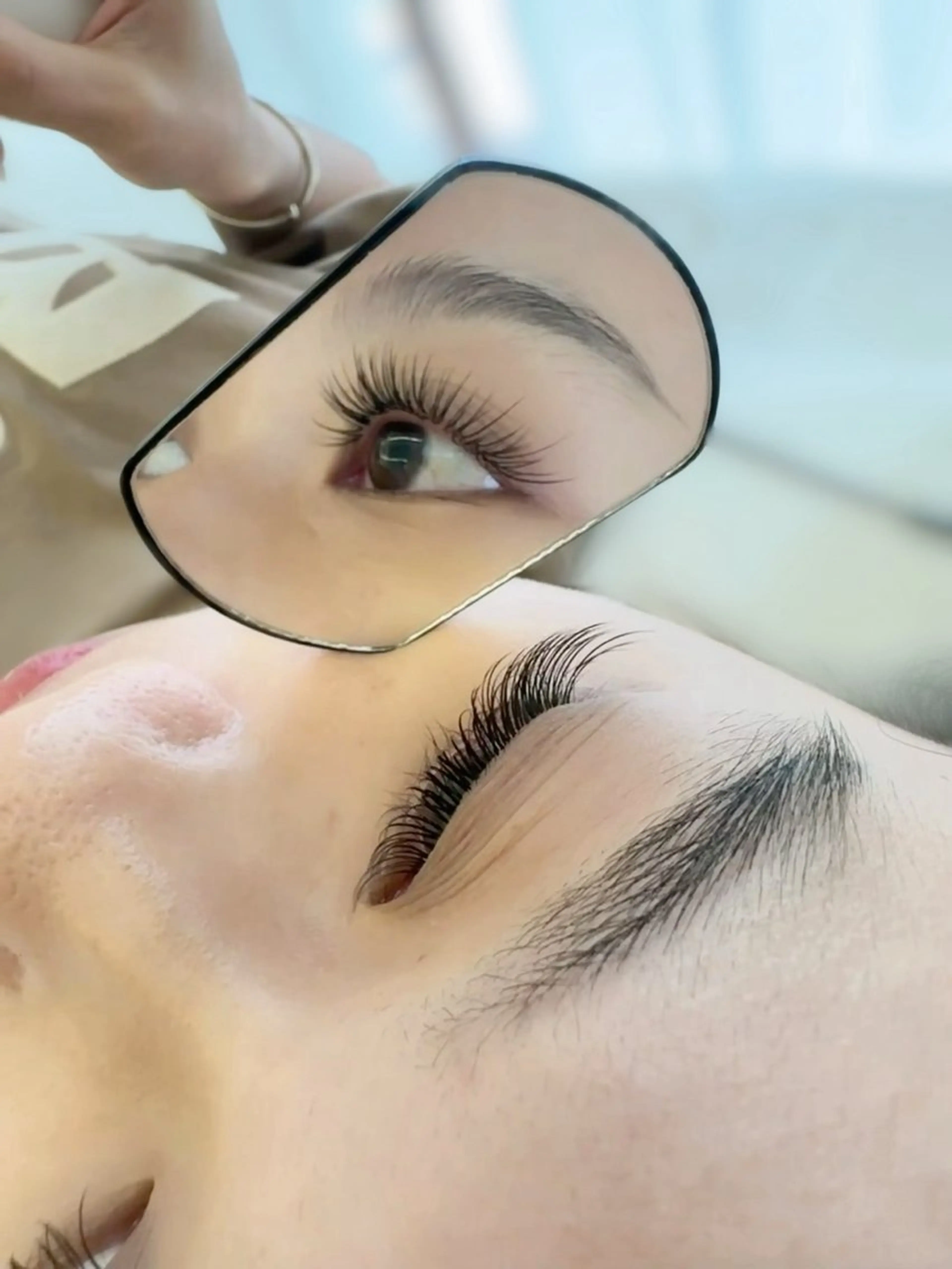 マツエク・マツパ バインドロック カラーマツエク フラットラッシュ ナチュラル パリジェンヌラッシュリフト YK• マツエクサロンのマツエク・マツパデザイン