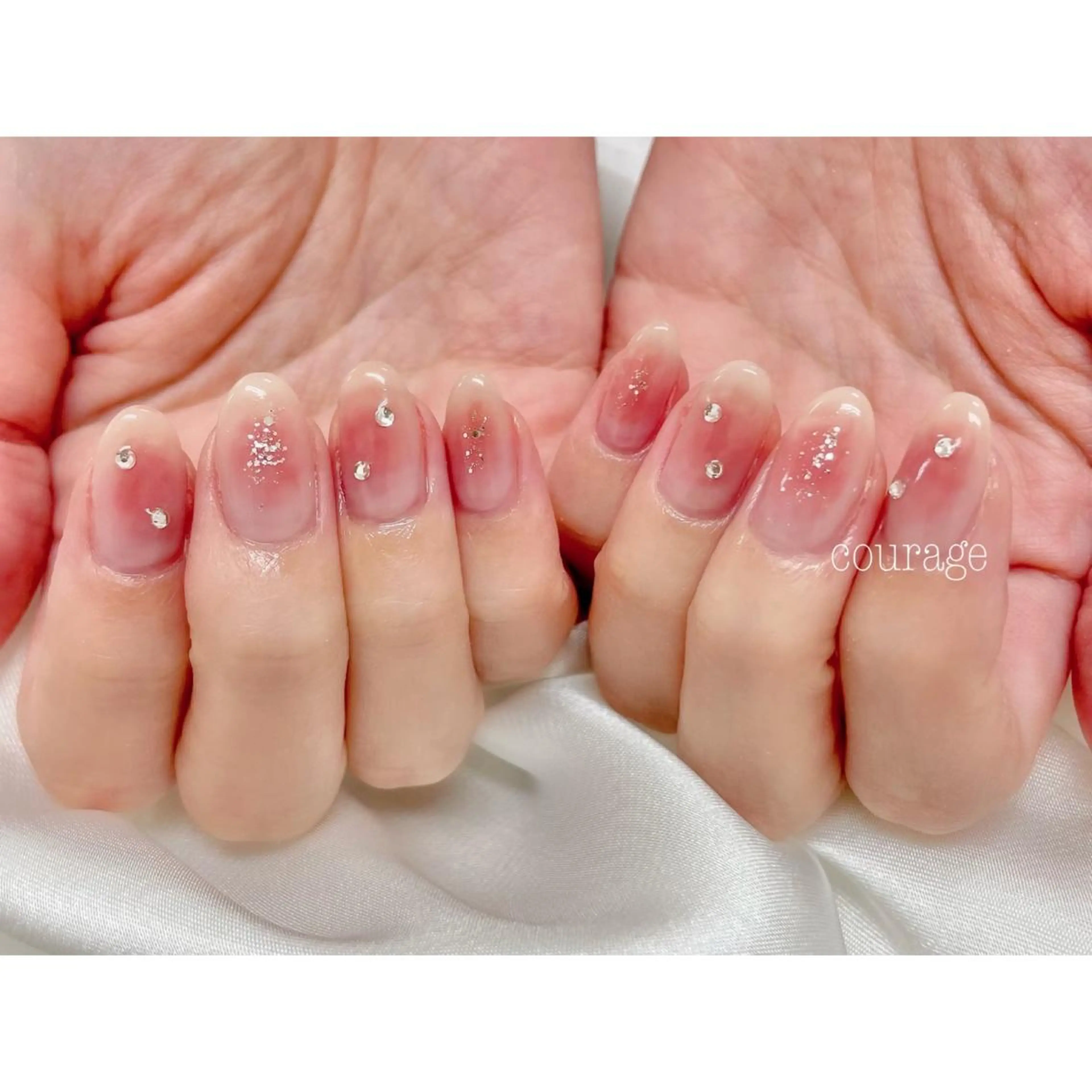 ネイル チークネイル ハンドネイル ネイルサロンcourage所属・ネイルサロン courageのネイルデザイン