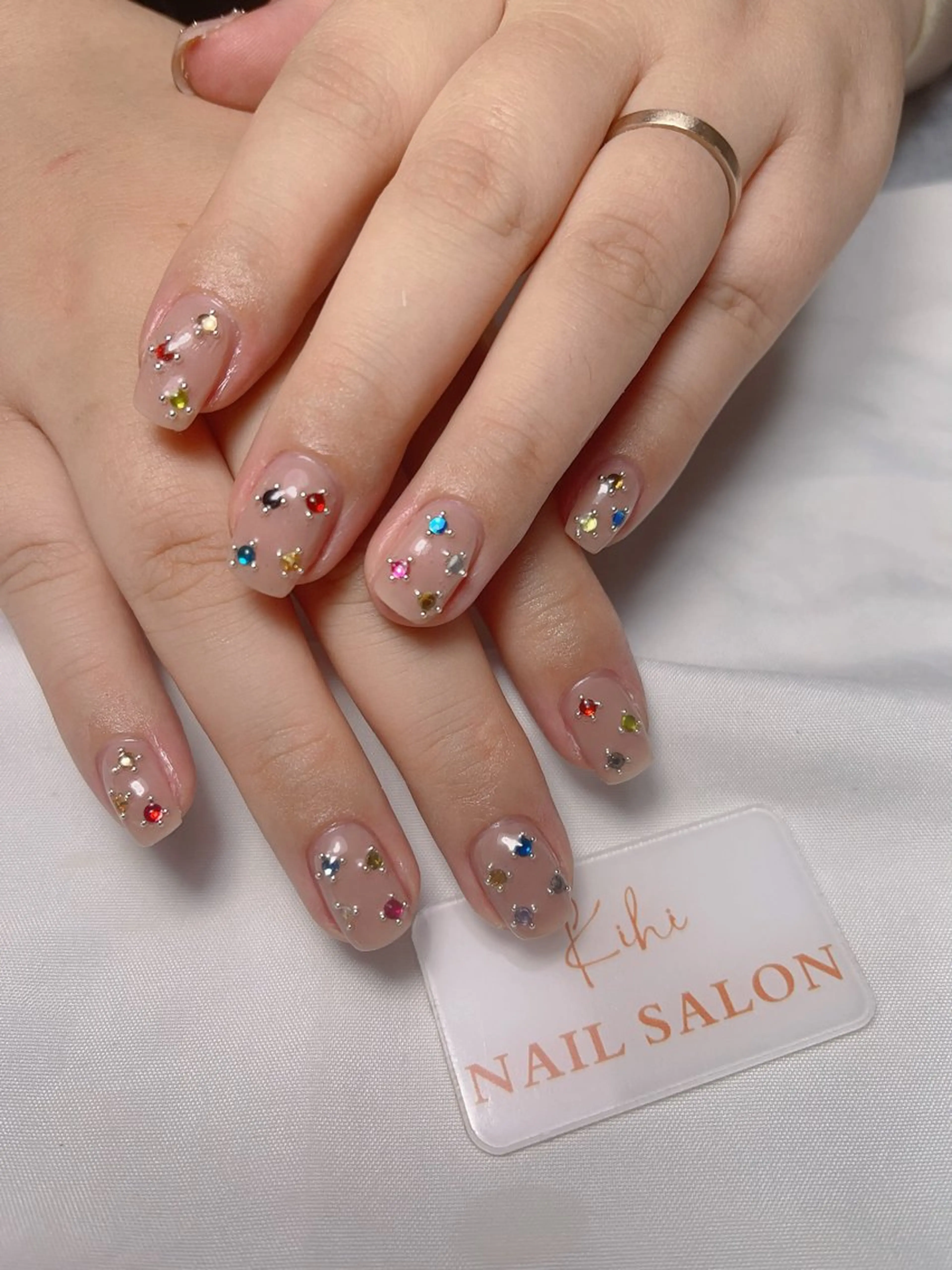 ネイル アートネイル フレンチネイル ジェルネイル グラデーション 韓国ネイル ハンドネイル ハンドケア さくら💮💮 【オフ無料】のネイルデザイン