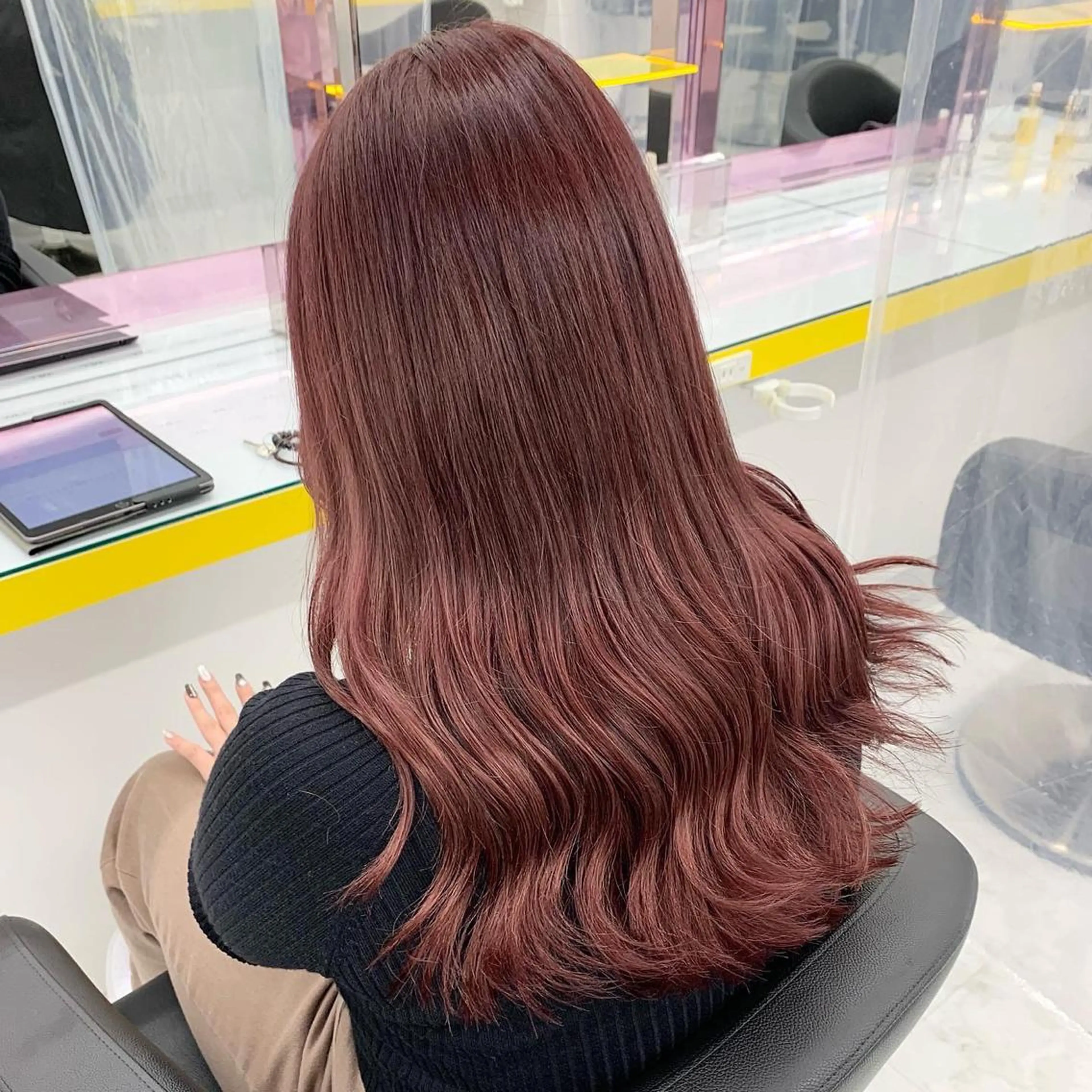 ロング カラー ヘアカラー トリートメント 🪞ハイトーン🪞 🤍waka🤍のヘアスタイル