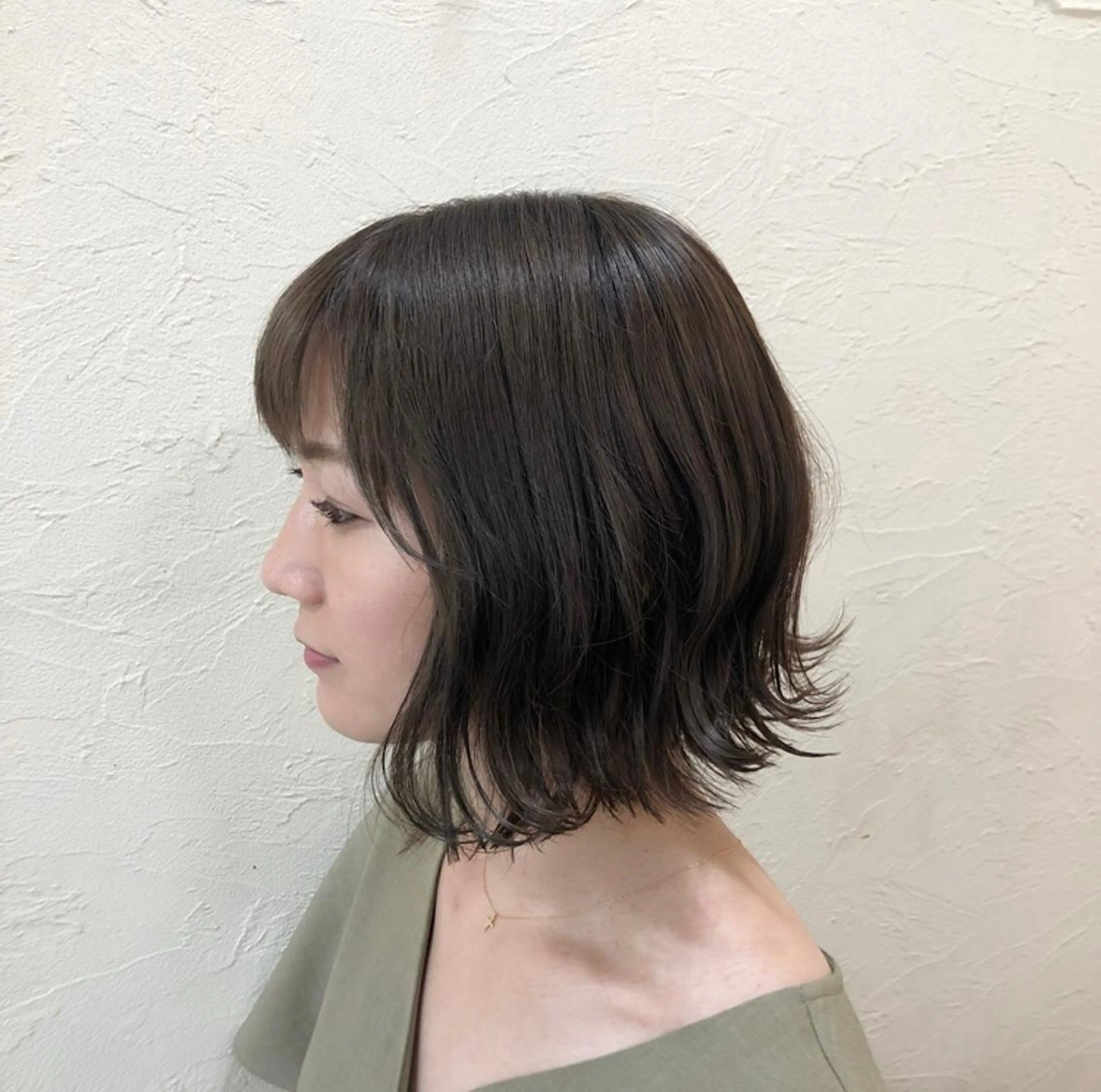 ショート カラー ENIF ヤマグチアツコのヘアスタイル