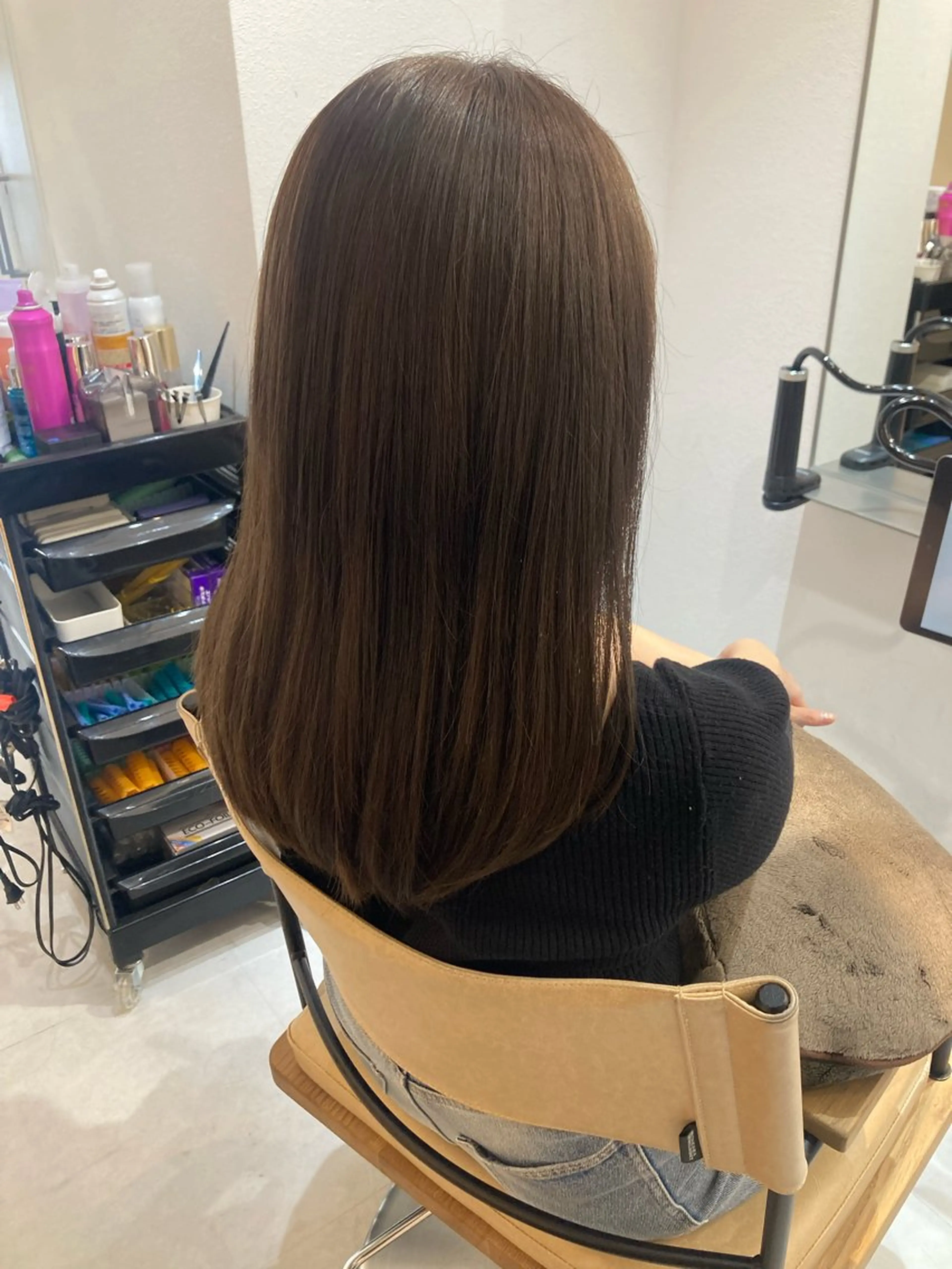 セミロング ✨色持ちの良い艶 カラー✨蟹江真世のヘアスタイル