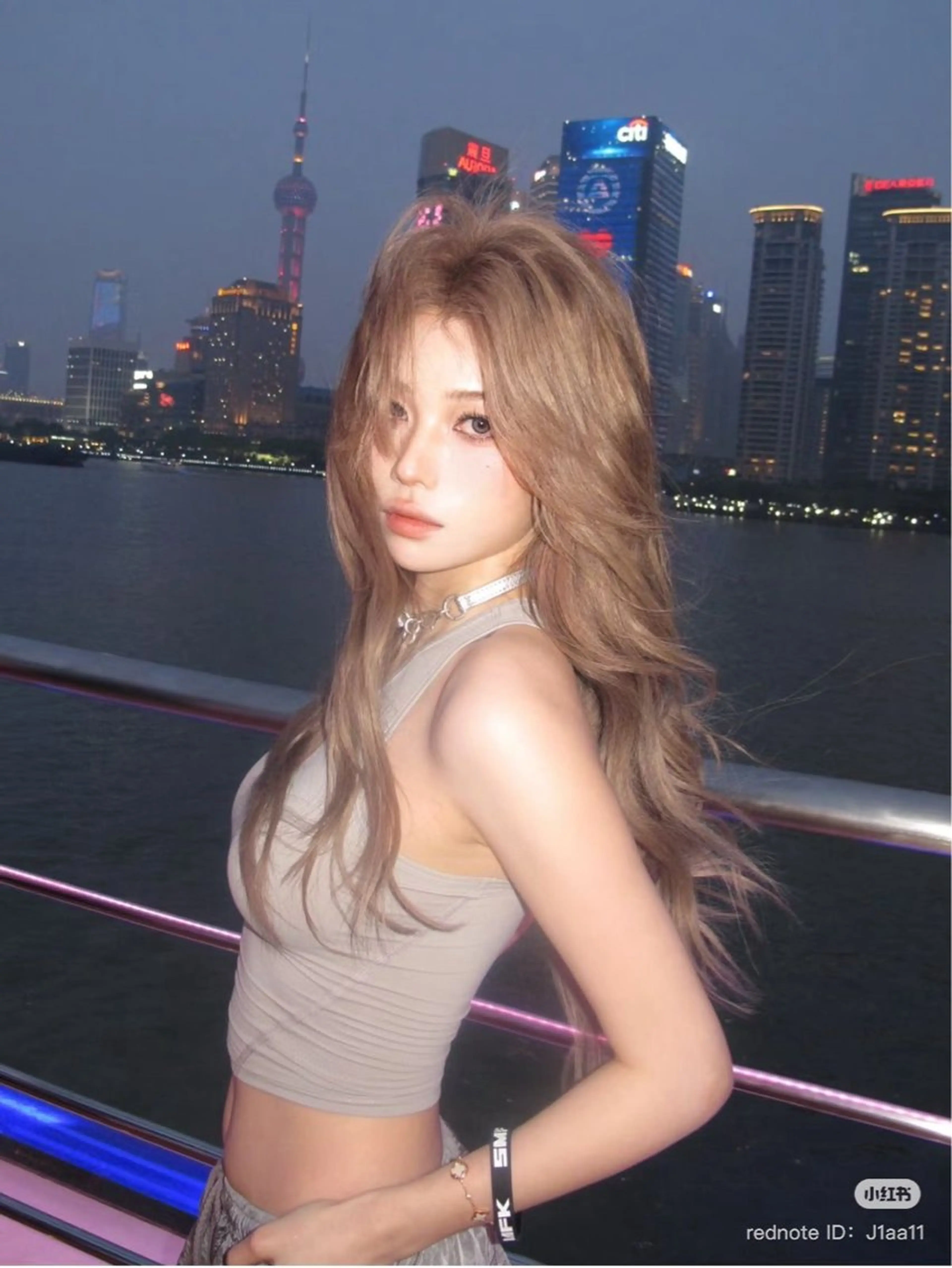 【ワンホンヘア🇨🇳】レイヤーカット+クイックトリートメント🌹💄👠 ✨💎🤍🔥✨💎の写真