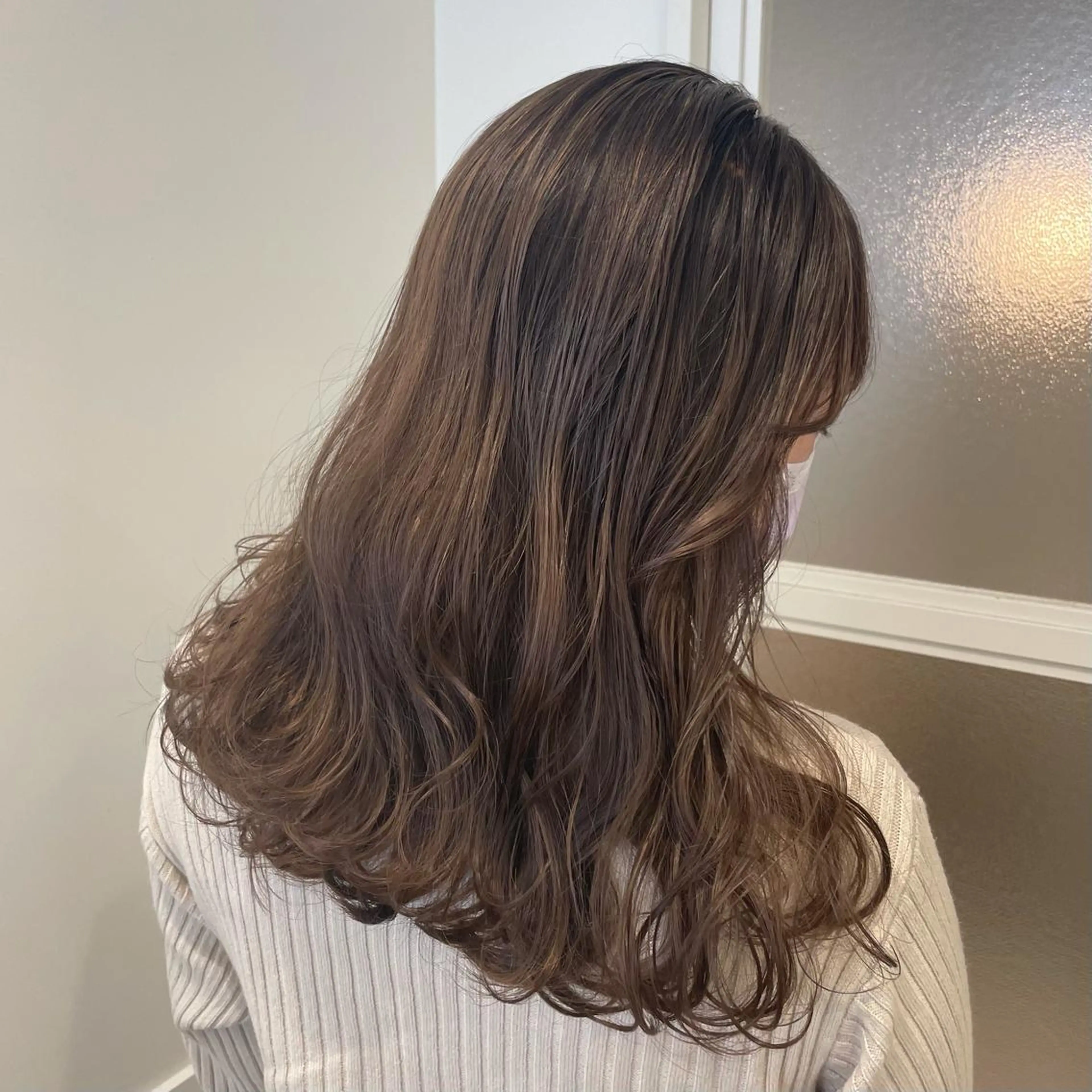 セミロング カラー ヘアカラー Rene'所属・当日予約⭕️ yuriのヘアスタイル