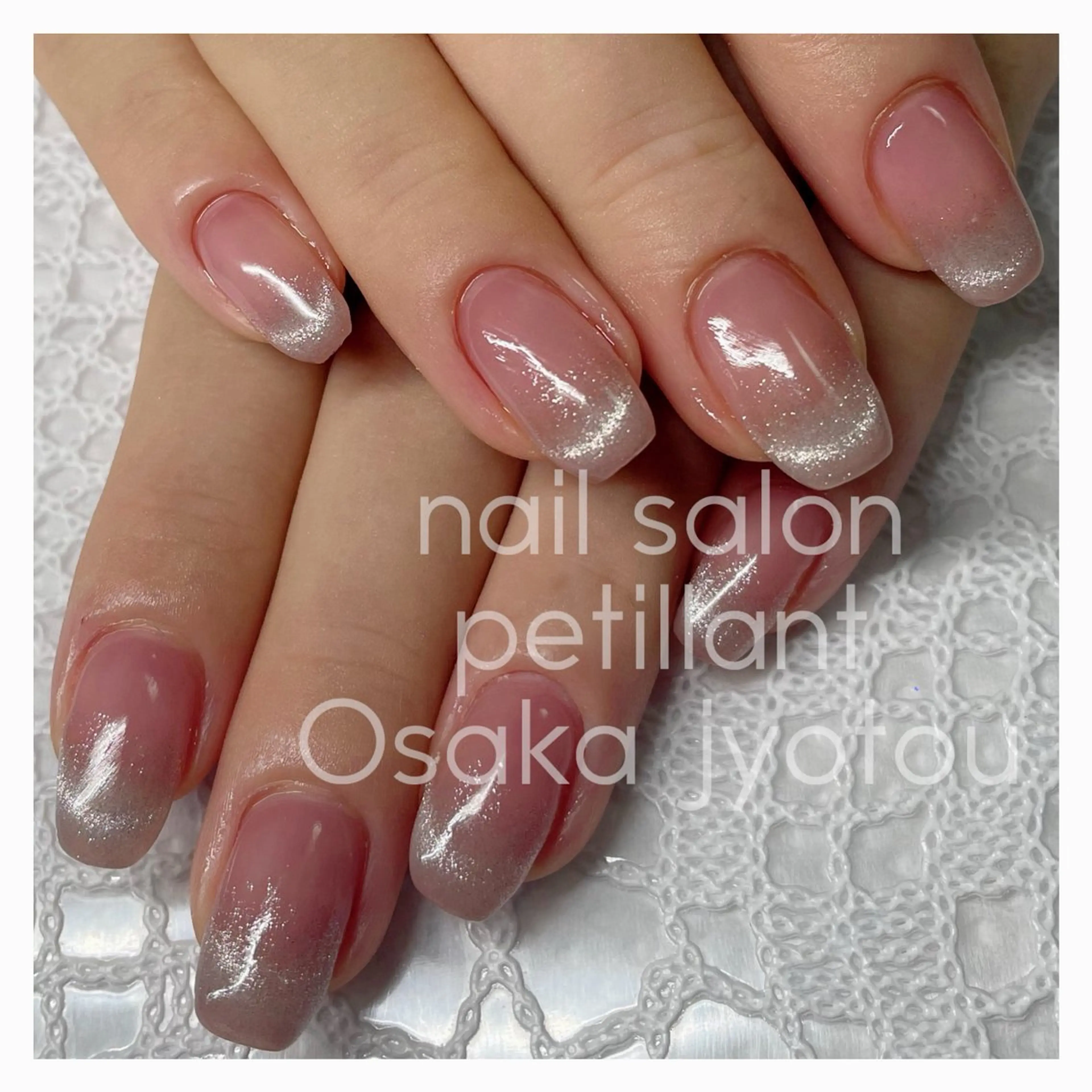 ネイル アートネイル キラキラネイル マグネットネイル オフィスネイル シンプルネイル petillant所属・nail salon petillantのネイルデザイン