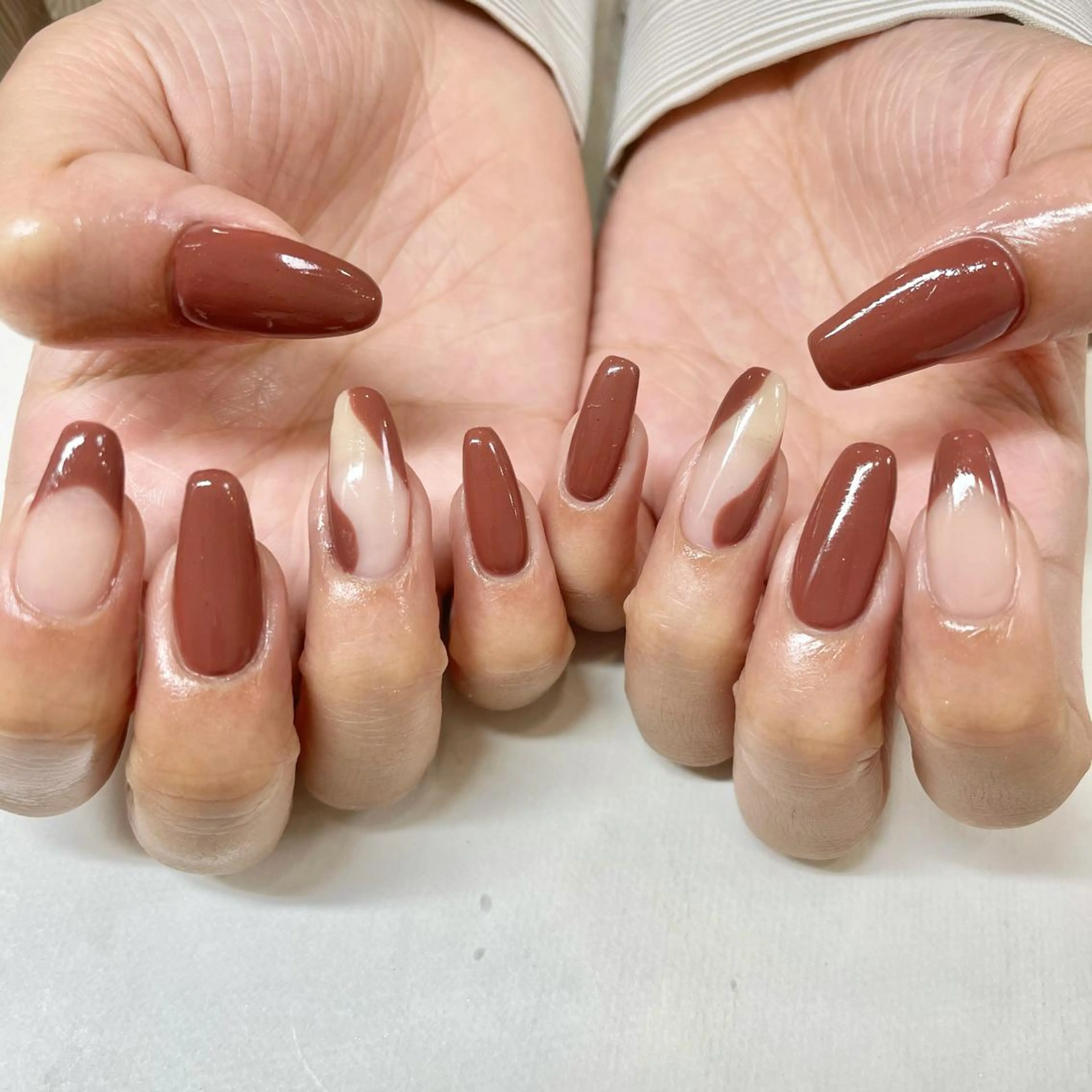 ネイル ブラウン ハンドネイル フットネイル 🎀AYAKO 🎀中韓ネイルのネイルデザイン