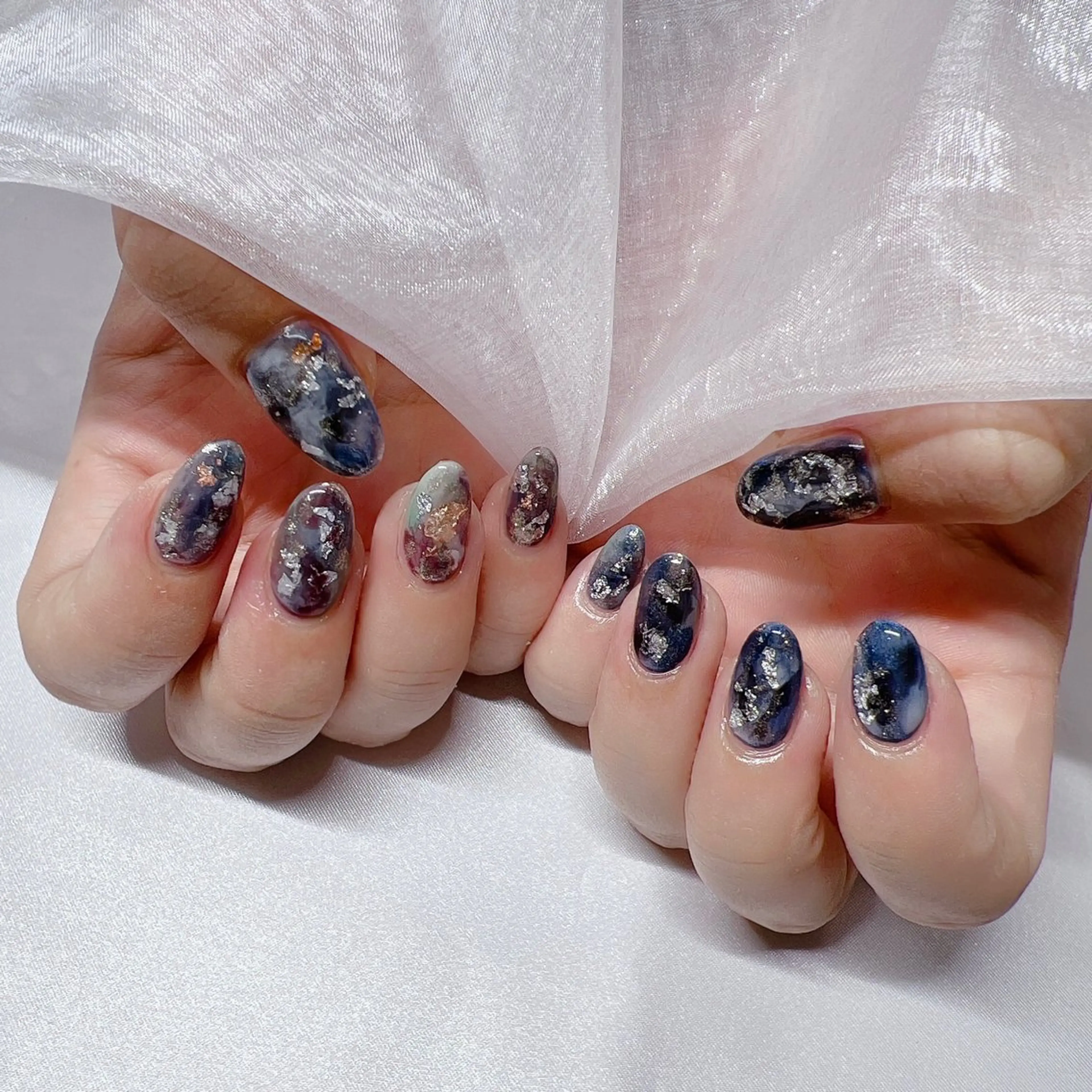 ネイル ジェルネイル 韓国ネイル マグネットネイル 持ち込み ニュアンスネイル ハンドネイル -nail salon-Reward所属・nail salon Rewardのネイルデザイン