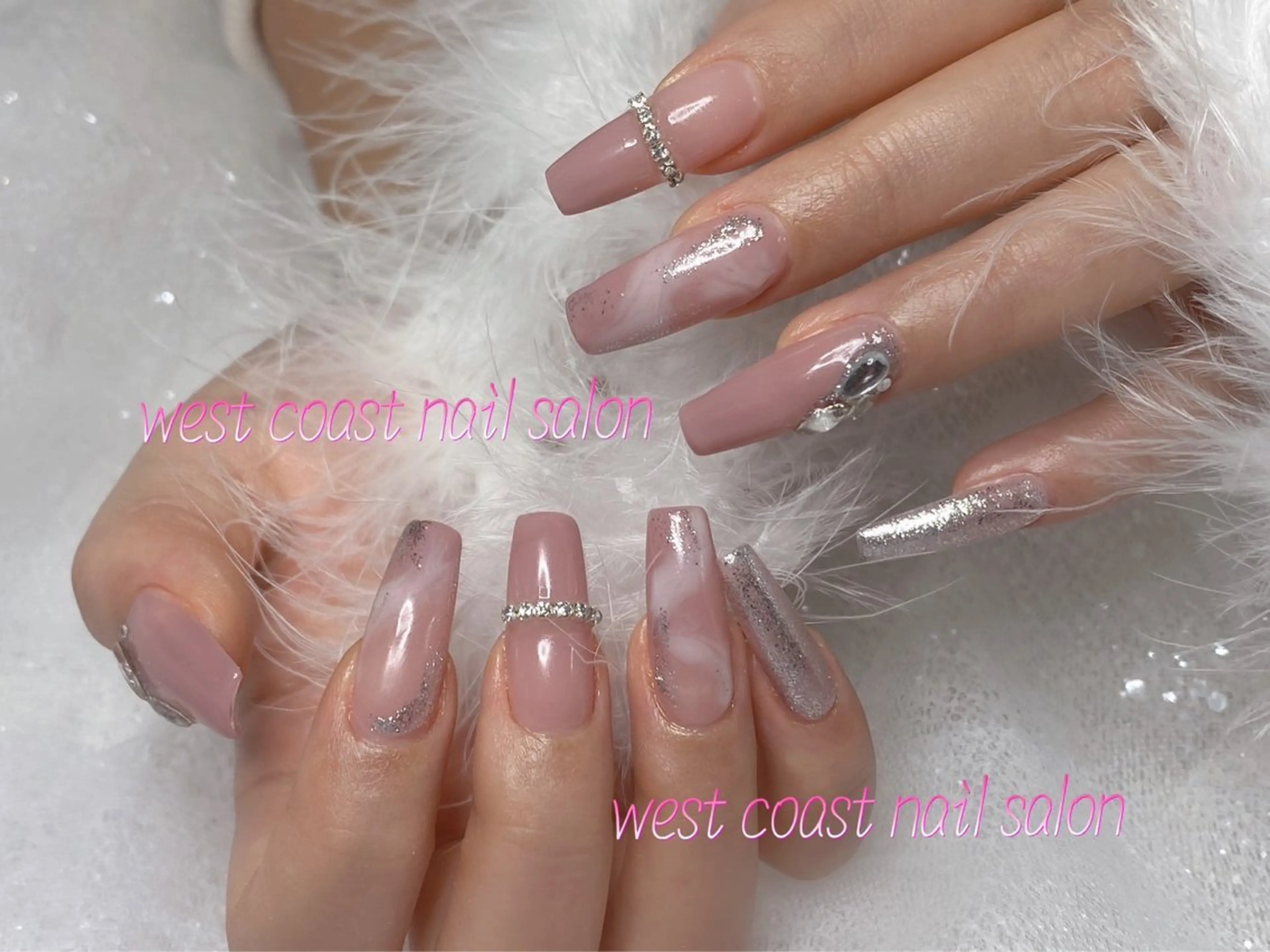 ネイル リボン、ガーリー パーツ放題専門店のネイルデザイン