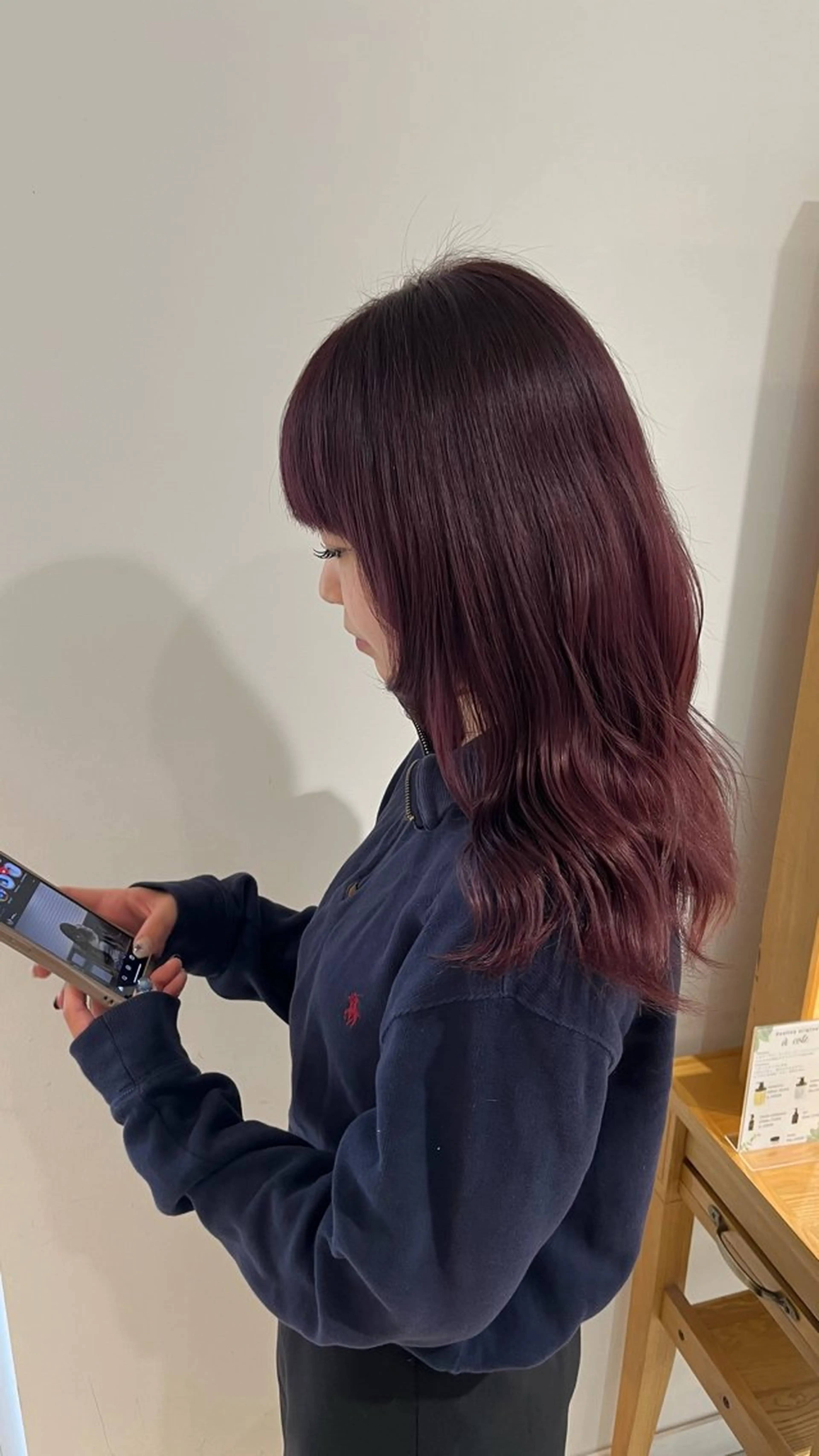 セミロング カラー 和泉田 真白のヘアスタイル