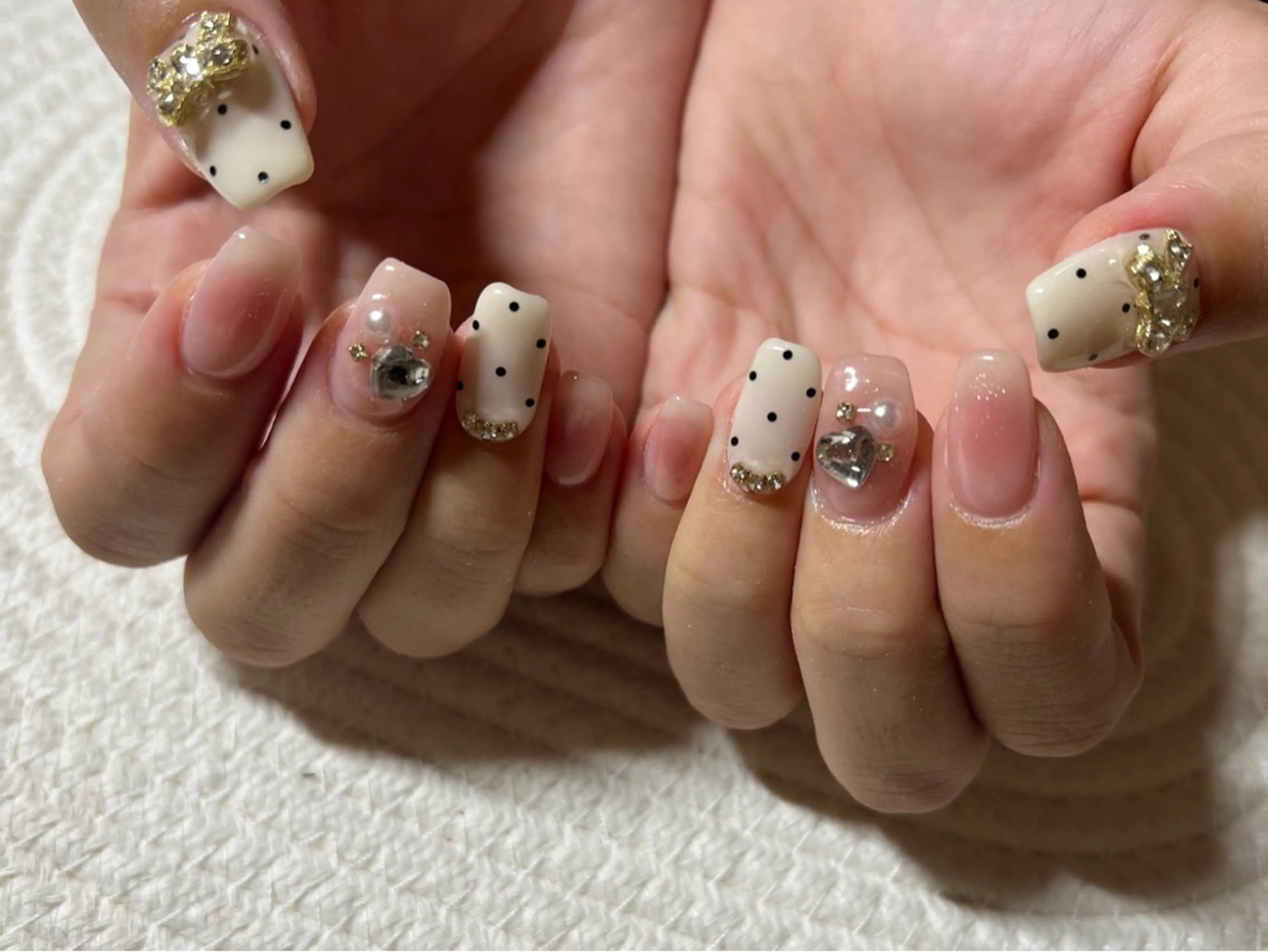 ネイル ハンドネイル liberté (リベルテ)のネイルデザイン