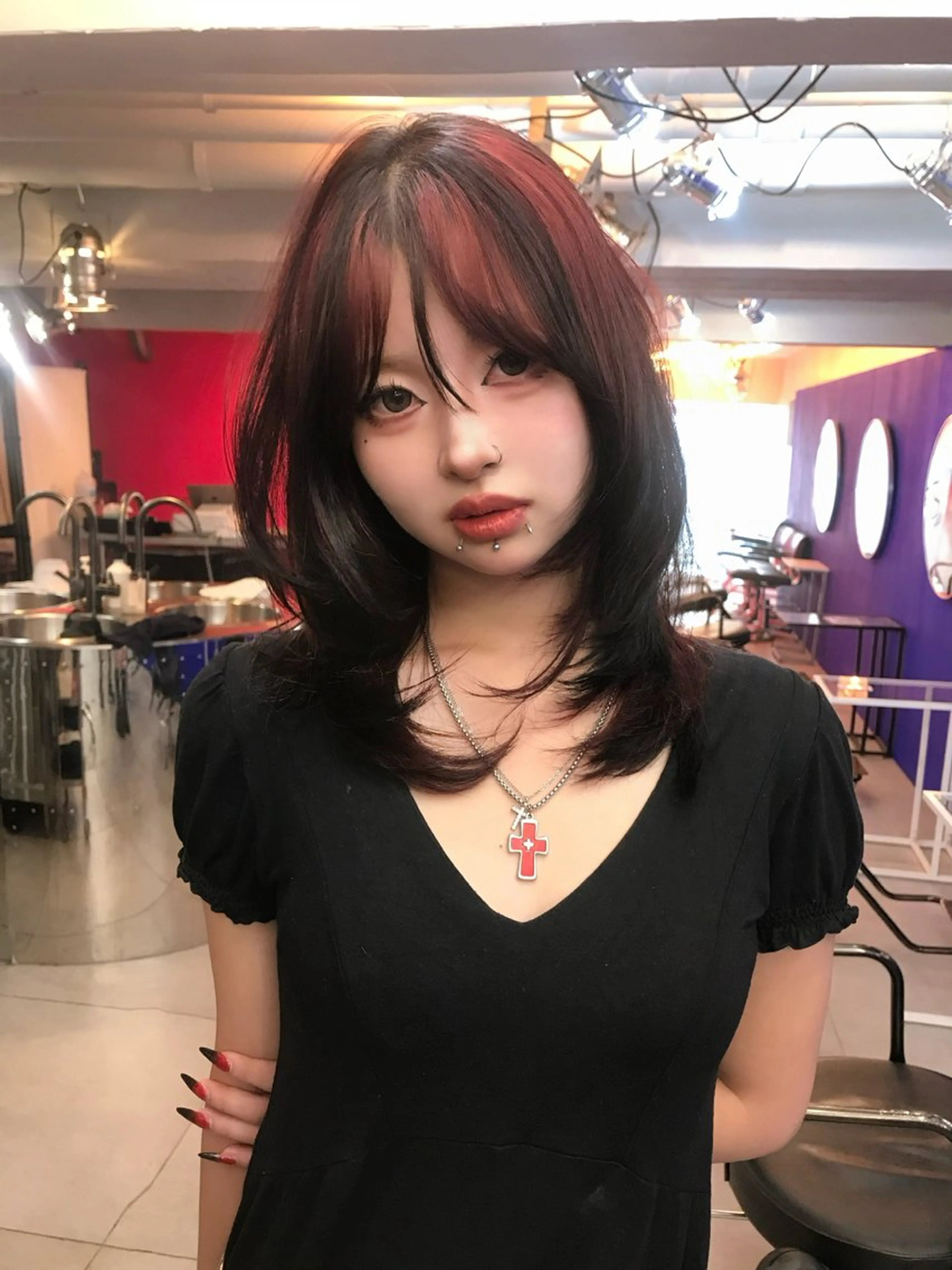 ロング カラー ヘアカラー トリートメント ヘアセット HARUNA/原宿/ デザイン/ハイトーンのヘアスタイル