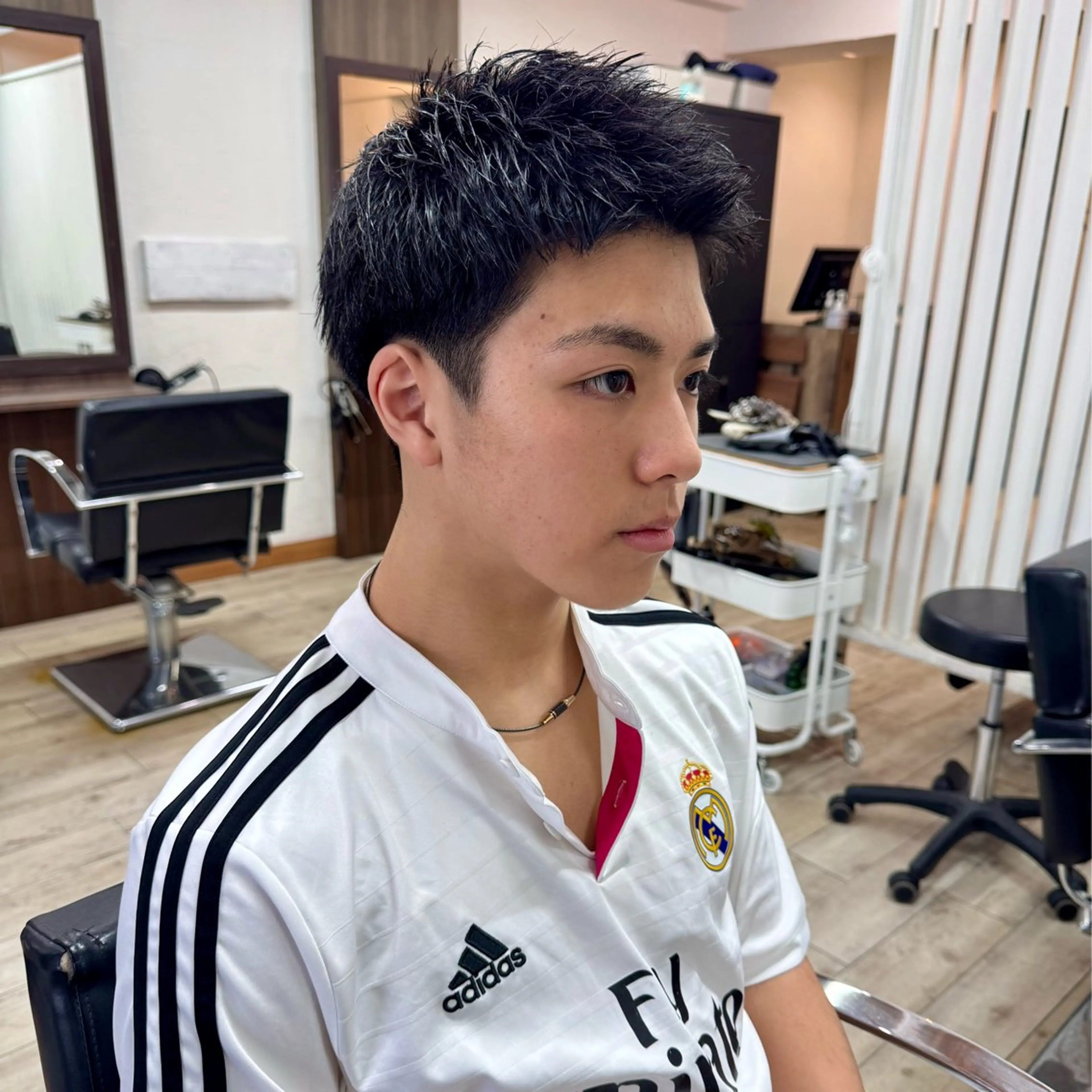 ショート メンズ アップバング メンズ就活ヘア メンズパーマ メンズショート スパイキーショート カット ヘアセット 【池袋/スパイキー ショート】ⓝⓘⓜⓤのヘアスタイル