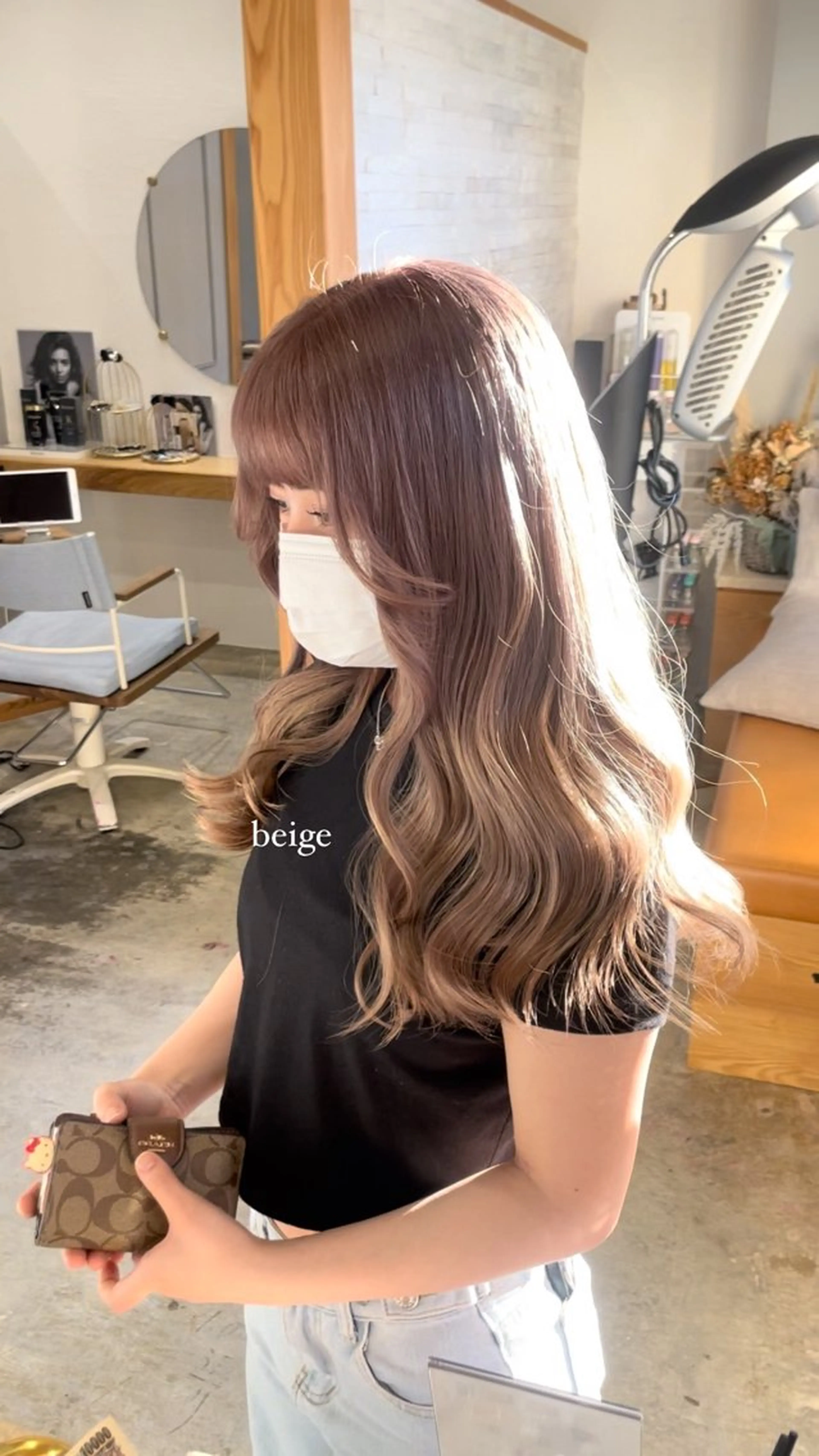 カラー miloc himekaのヘアスタイル