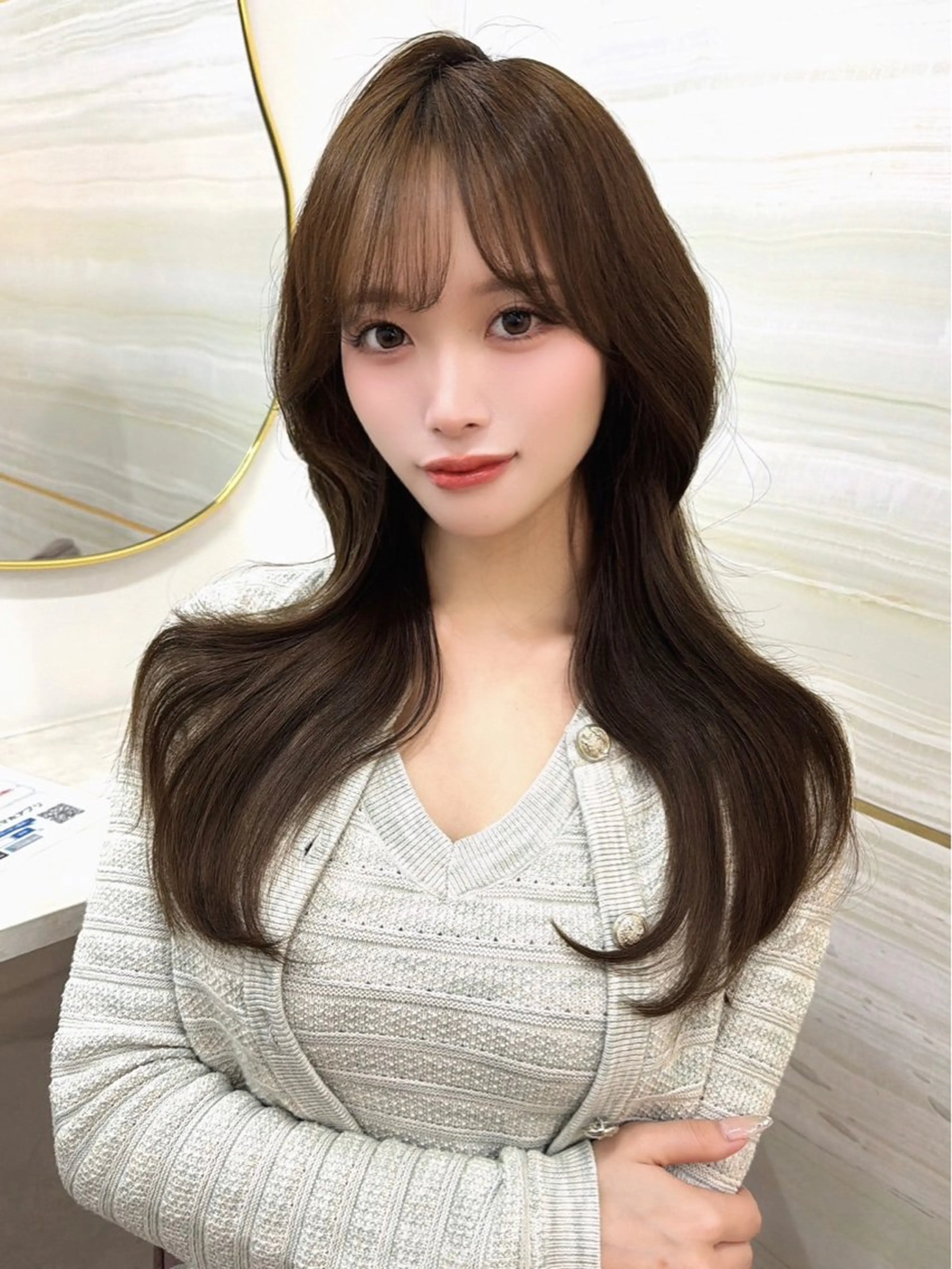 ロング カラー ブラウンカラー オリーブブラウン レイヤーカット カット ヘアカラー 🏹あみ🏹暗髪 /オリーブ/髪質改善のヘアスタイル