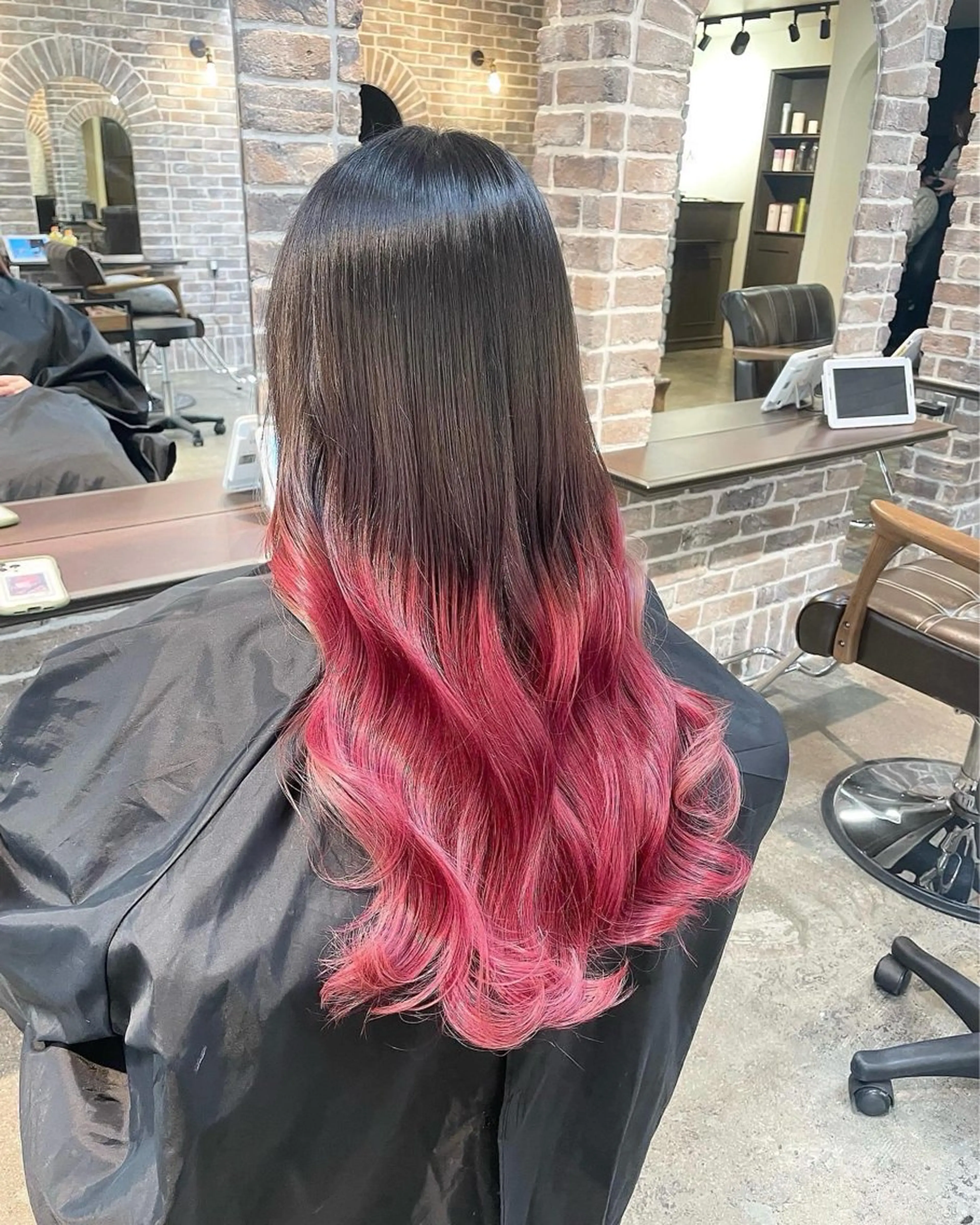 ロング カラー ブリーチ グラデーションカラー ロング ACROあべの店所属・艶カラー/インナー /グラデ/大西小百合のヘアスタイル