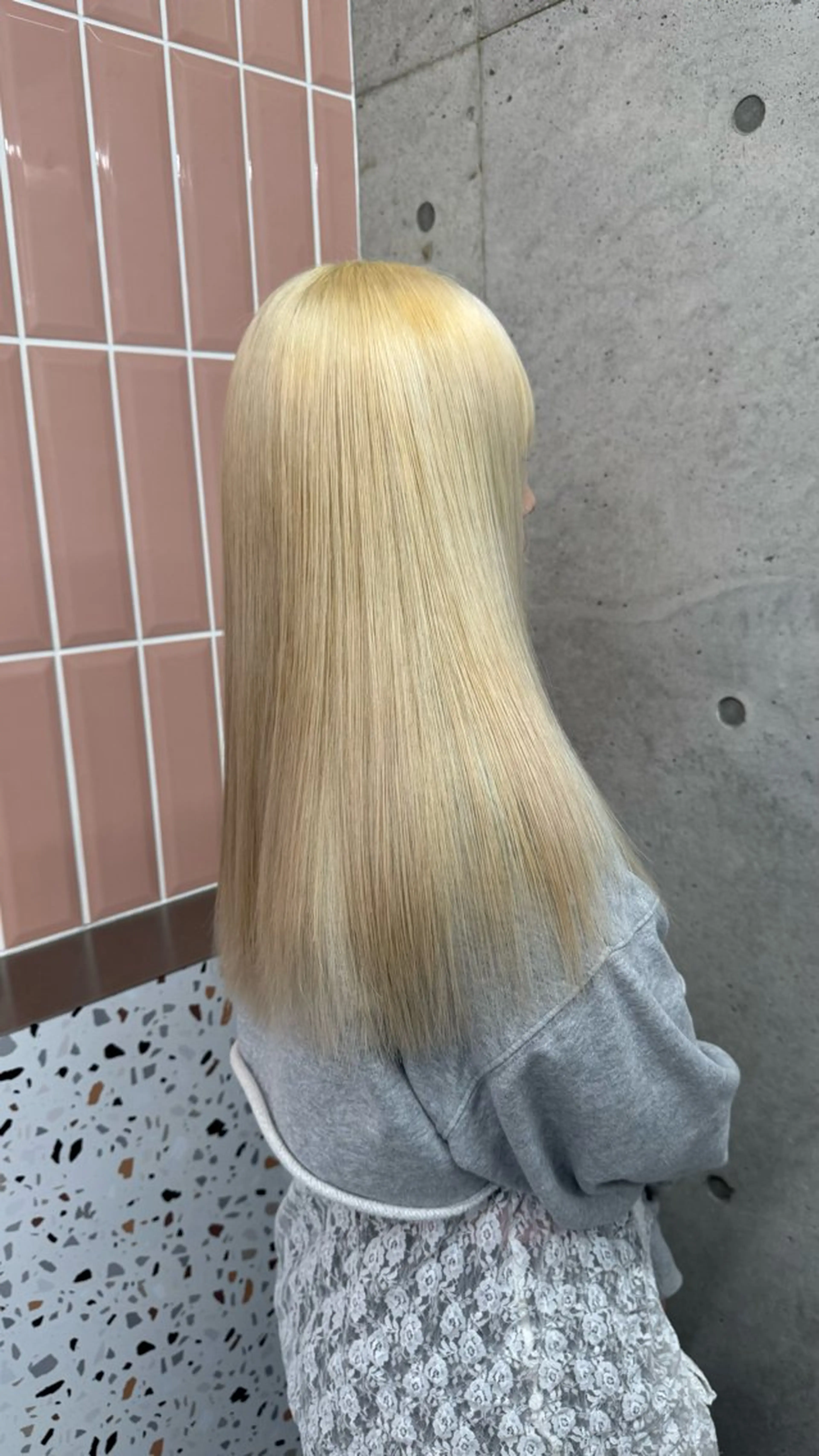 ロング カラー 黒髪 ブリーチ ブロンド ヘアカラー shio ハイトーン 💗【福岡天神】のヘアスタイル