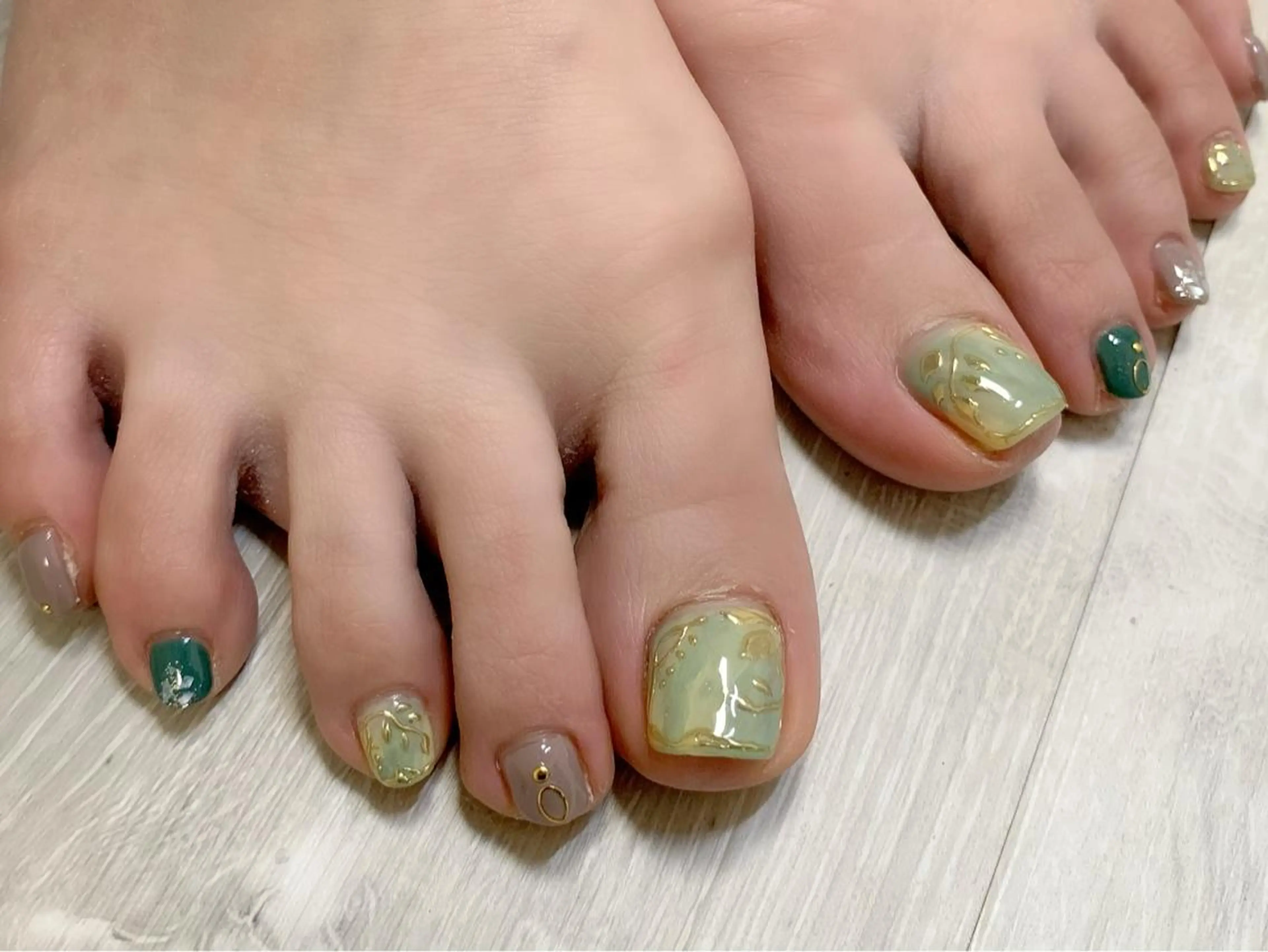 ネイル フットネイル Viva Joie所属・Viva Joieのネイルデザイン