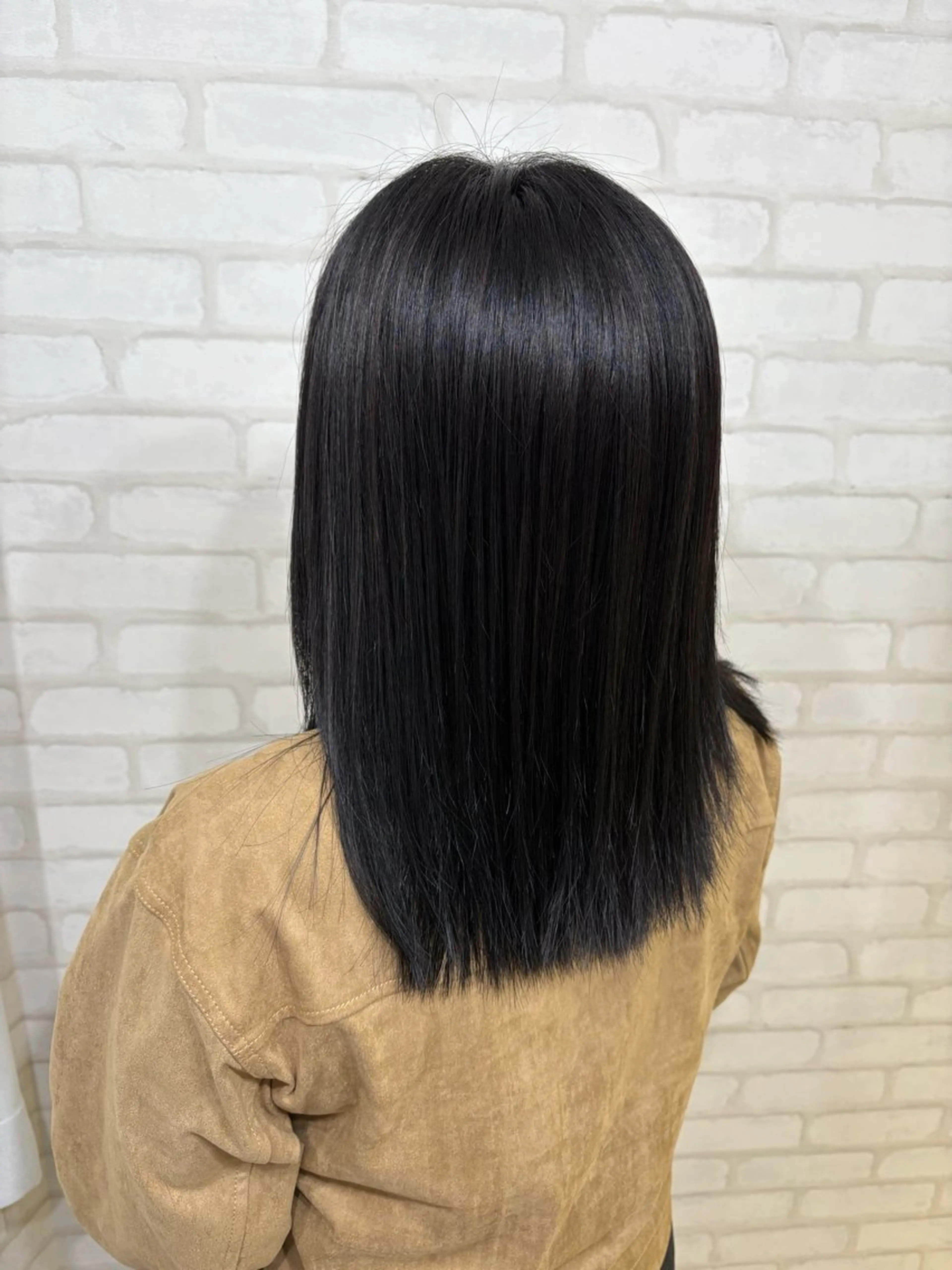 セミロング カラー 透明感カラー グレージュ 透明感/韓国風 HIRARIのヘアスタイル