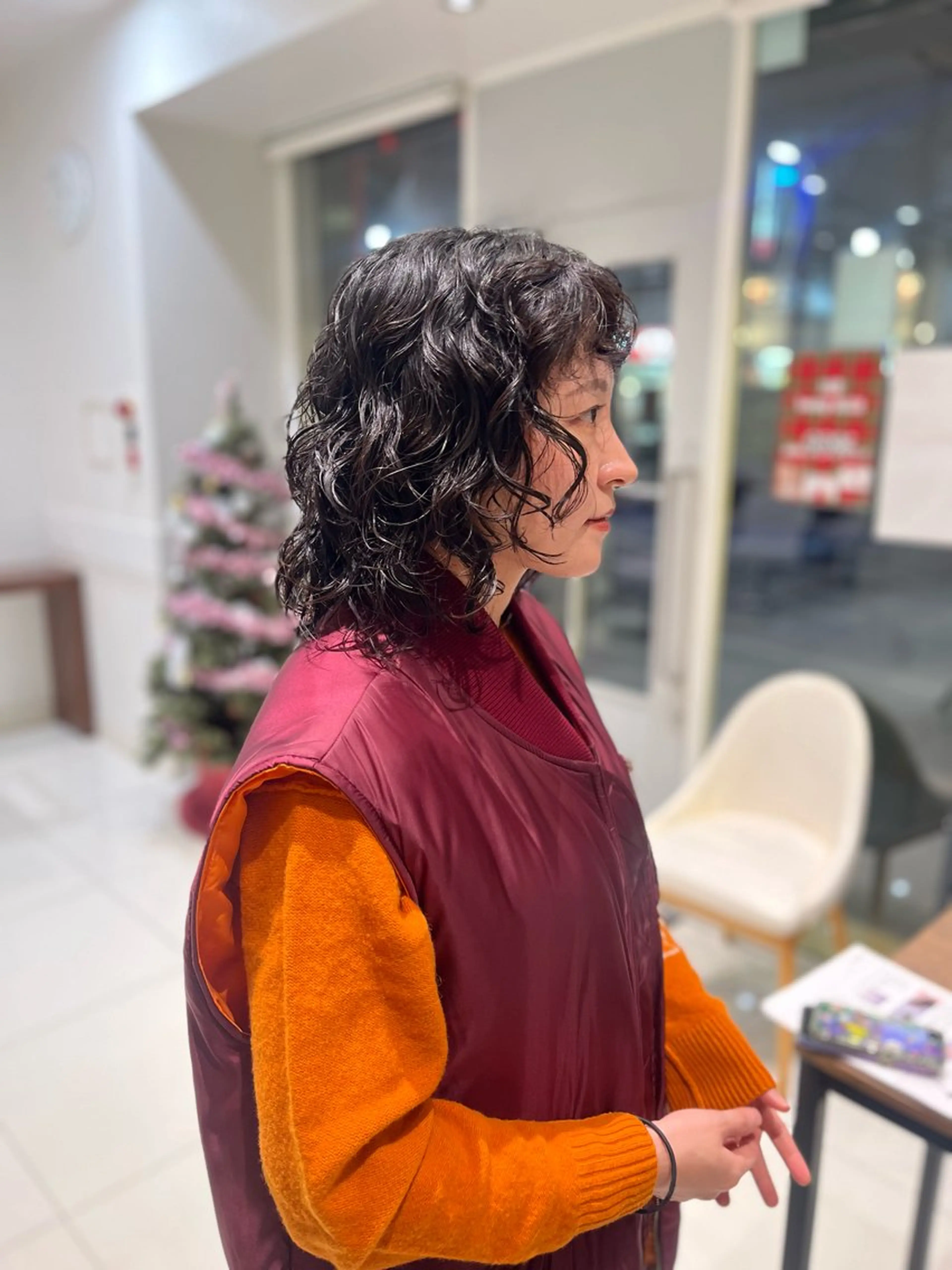 ミディアム パーマ 似合わせ 垢抜け🌟 AKINOのヘアスタイル