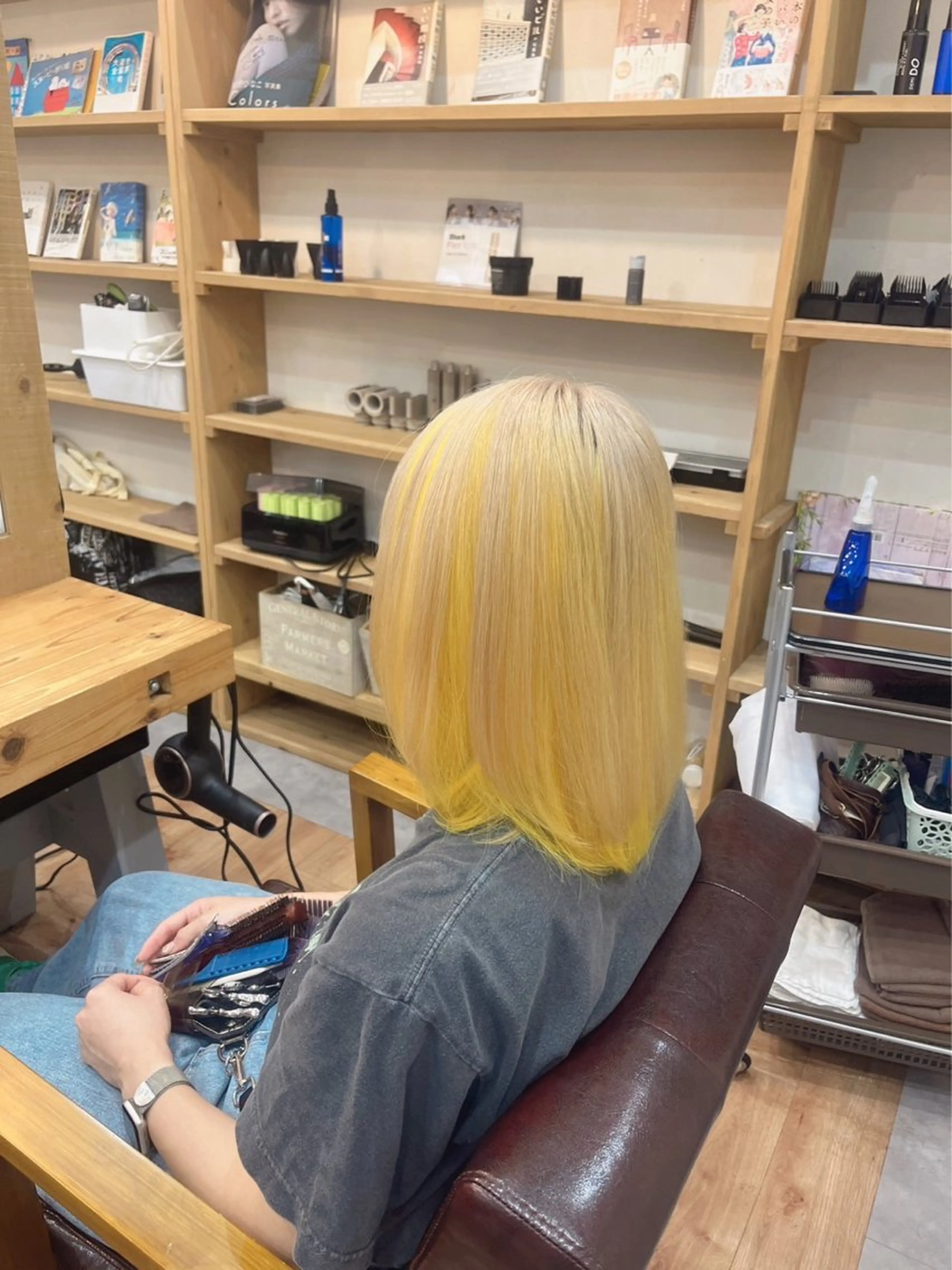 ミディアム カラー ベージュカラー ブリーチ ホワイトベージュ ヘアカラー トリートメント ヘッドスパ ヘアセット ROIS渋谷【ロイス】所属・高橋大樹/グレージュ /ベージュ/美髪のヘアスタイル