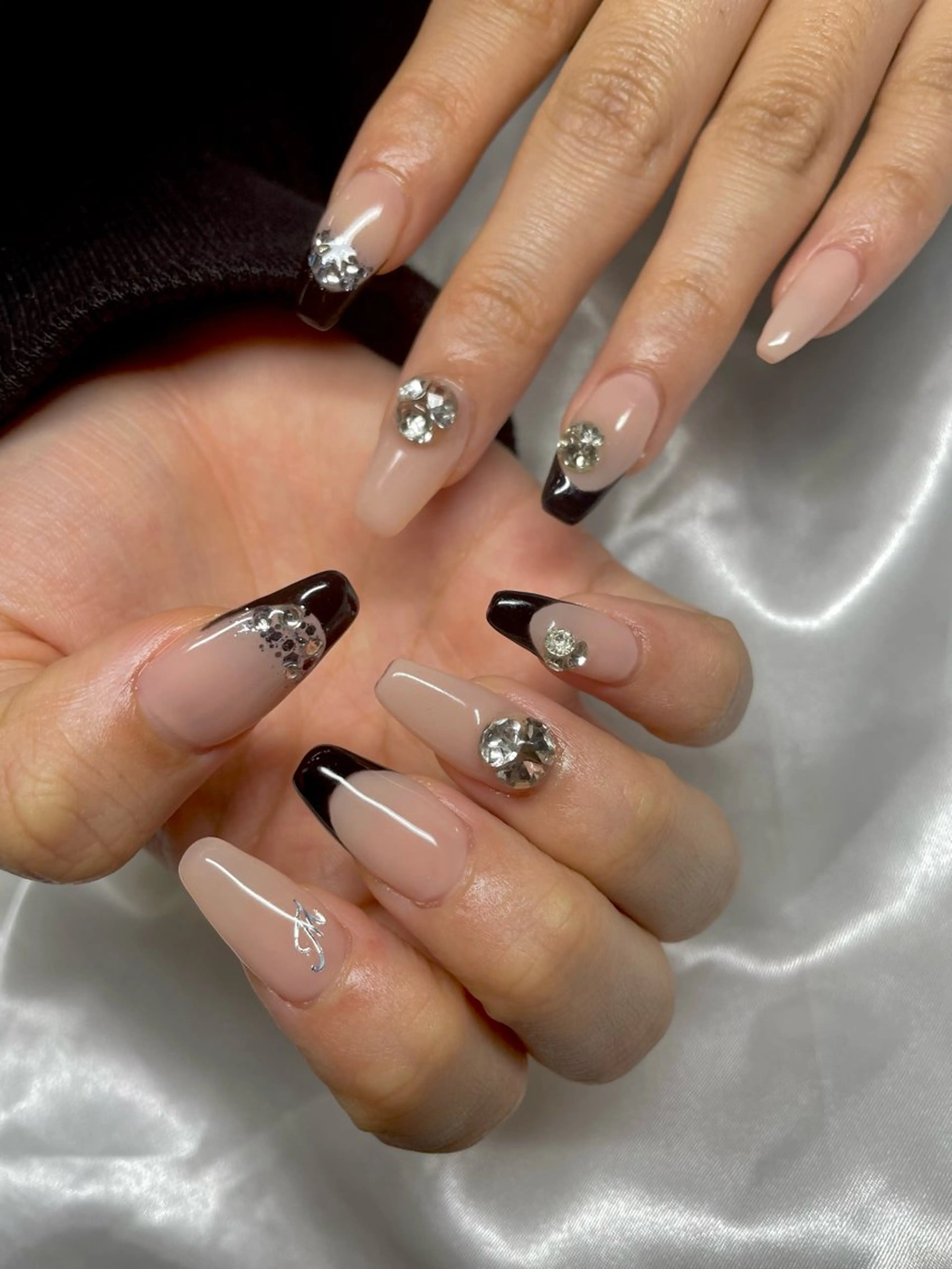 ネイル スカルプネイル Home salon Rのネイルデザイン